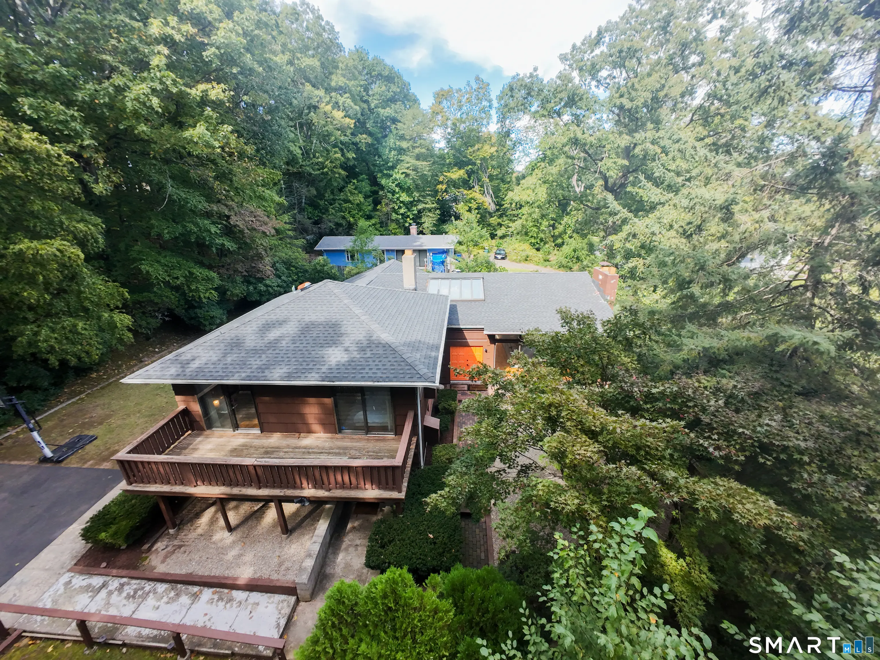 1140 Paradise Avenue, Hamden