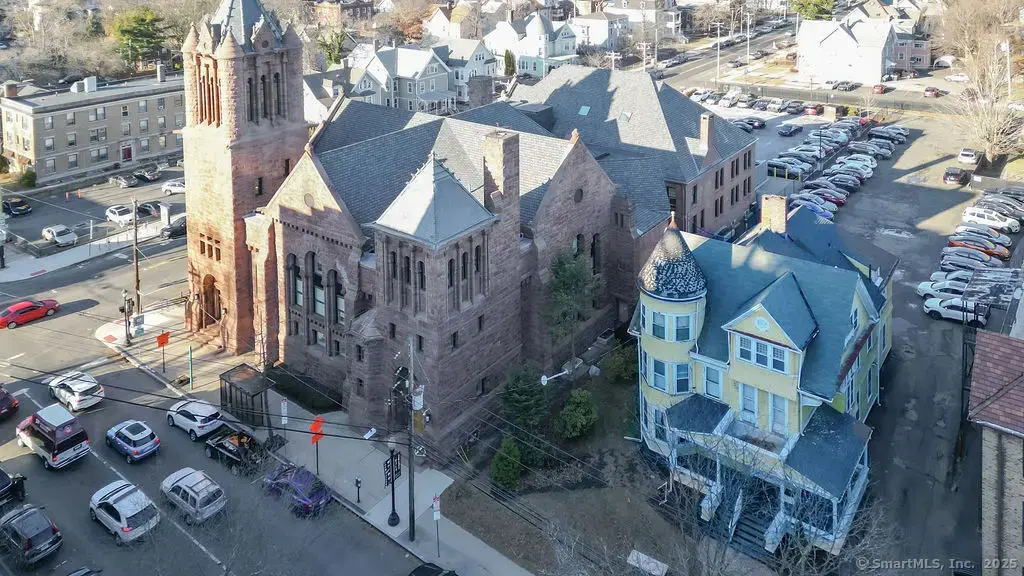 1455 Chapel Street, New Haven
