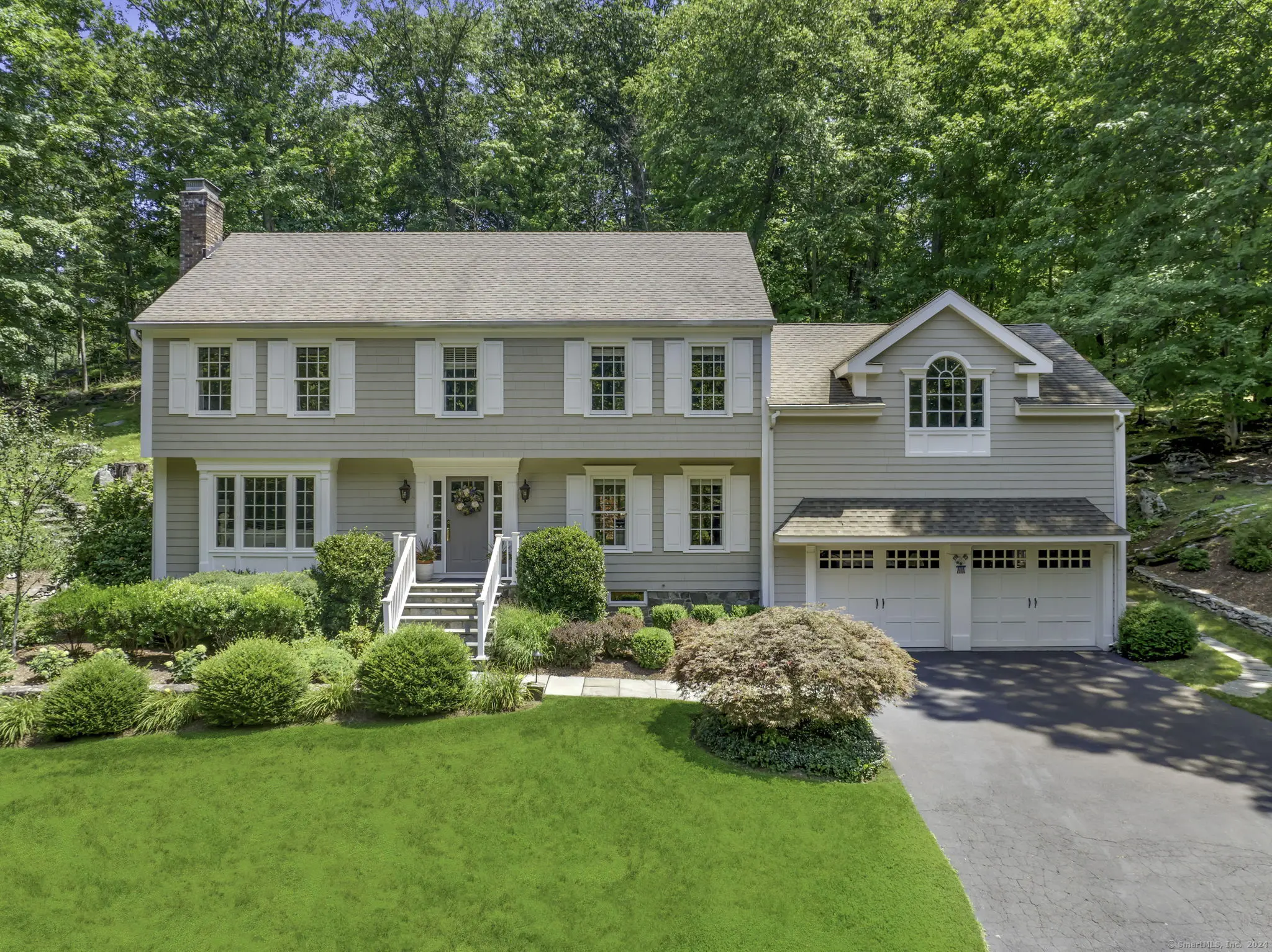 20 Pheasant Run Road, Wilton