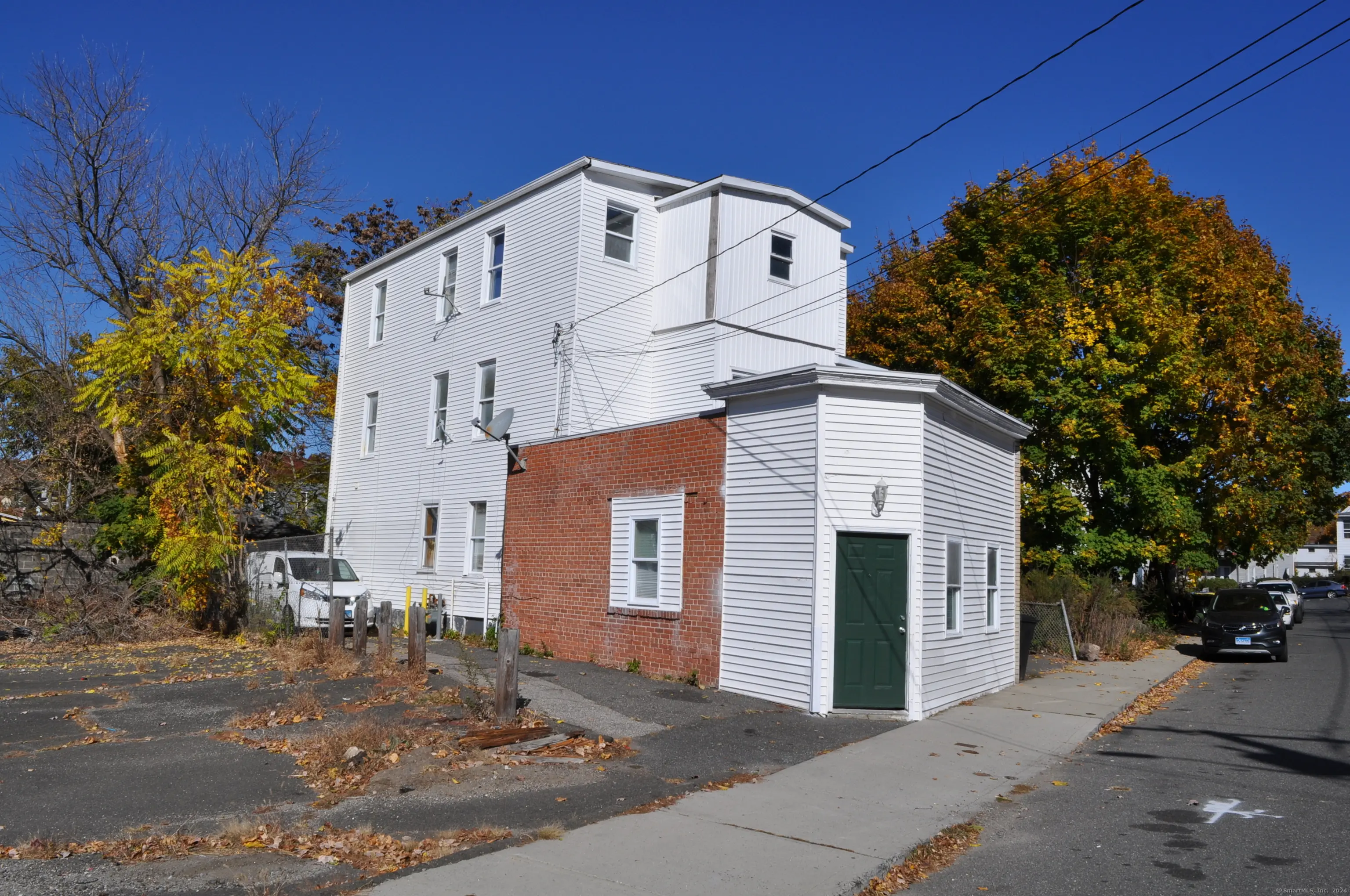 21 Violet Street, Waterbury