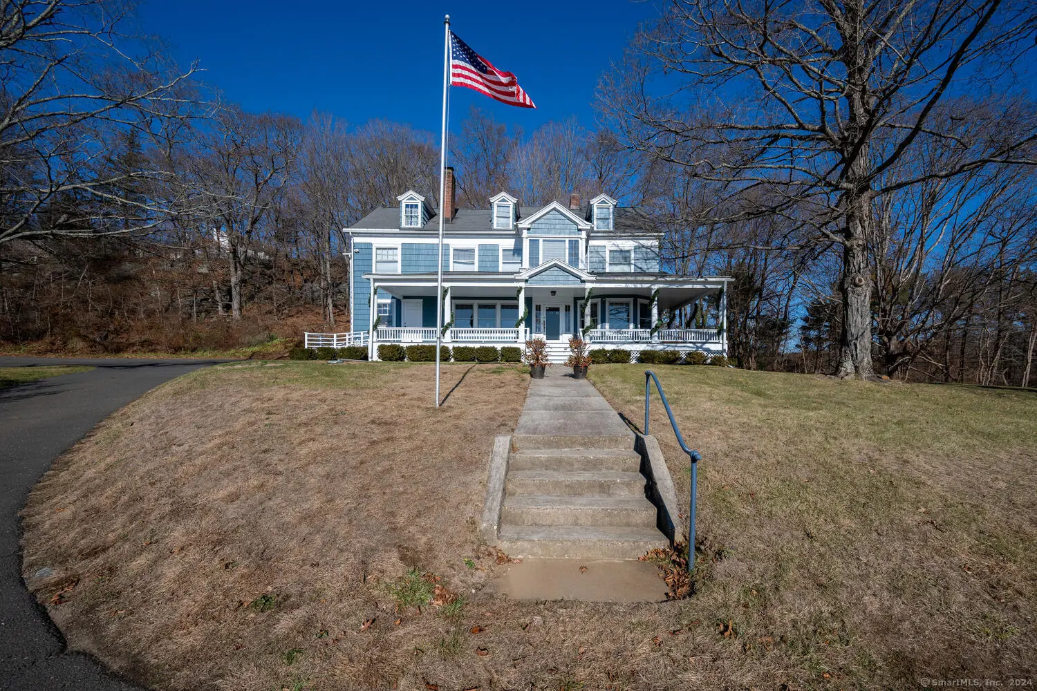 475 Danbury Road, Wilton