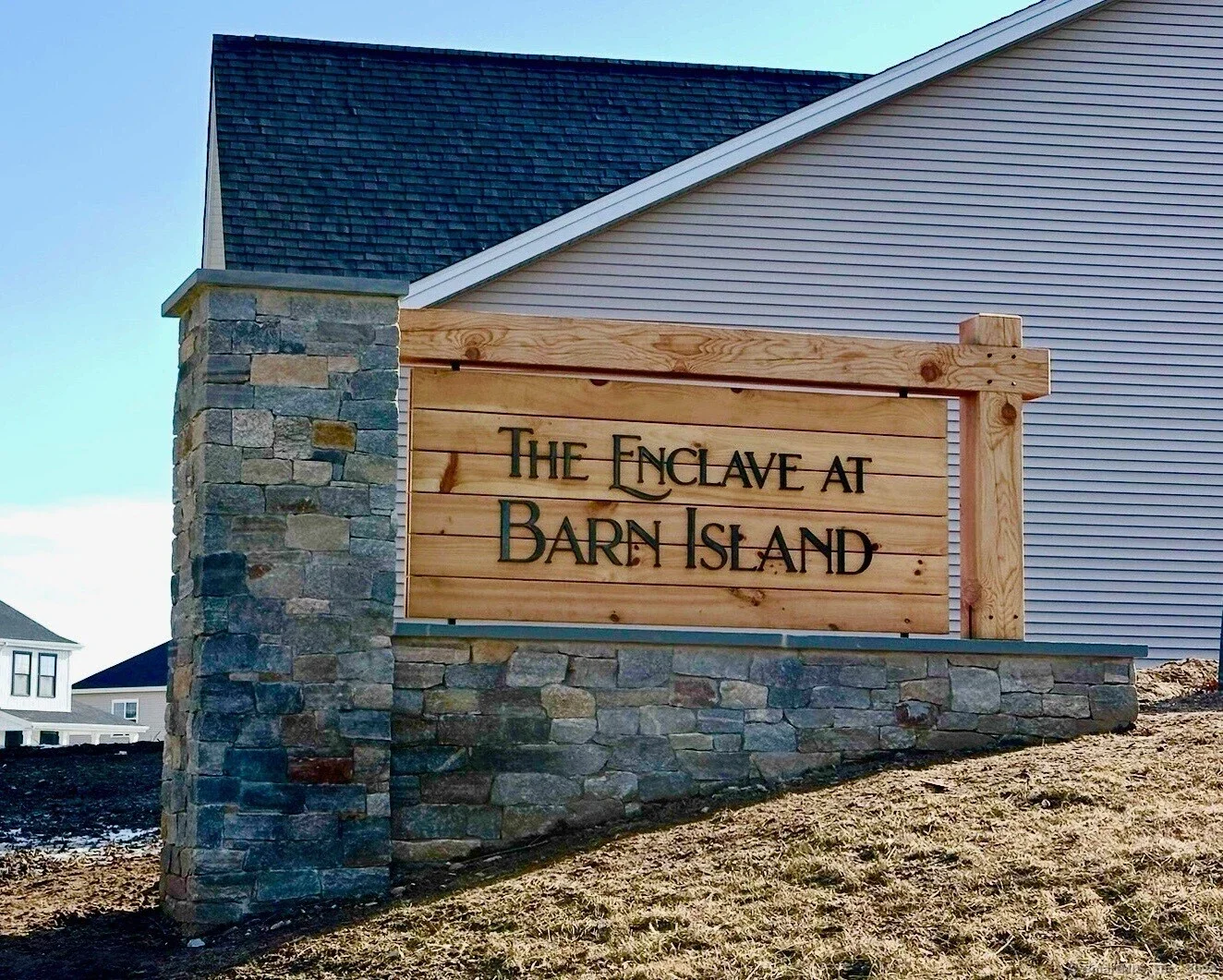 16 Summertime Circle, Stonington