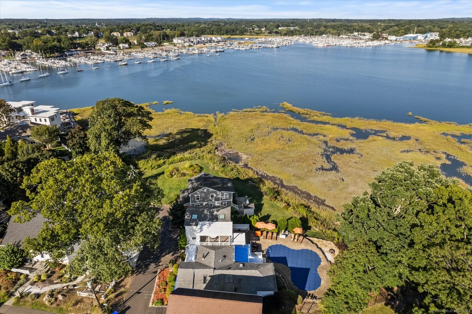 231 Pawson Road, Branford