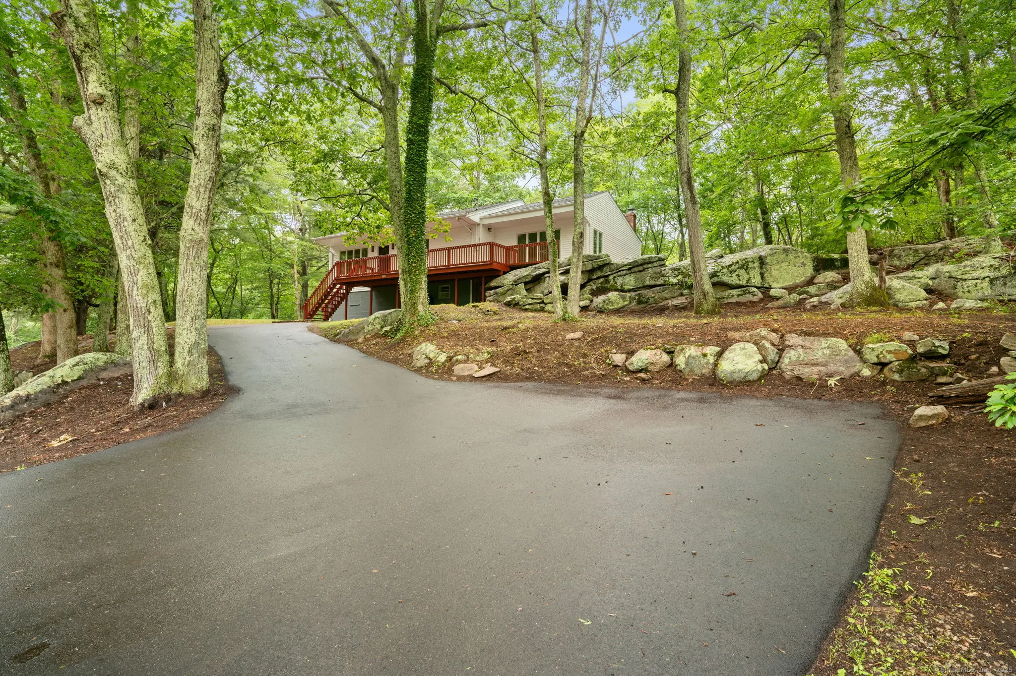 173 Lambtown Road, Ledyard