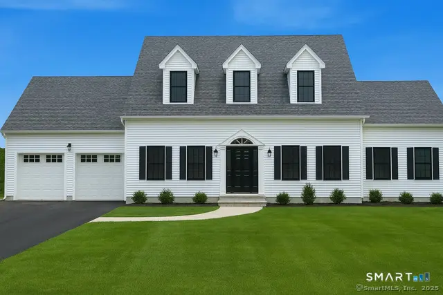 1800 Blackberry Place, Cheshire