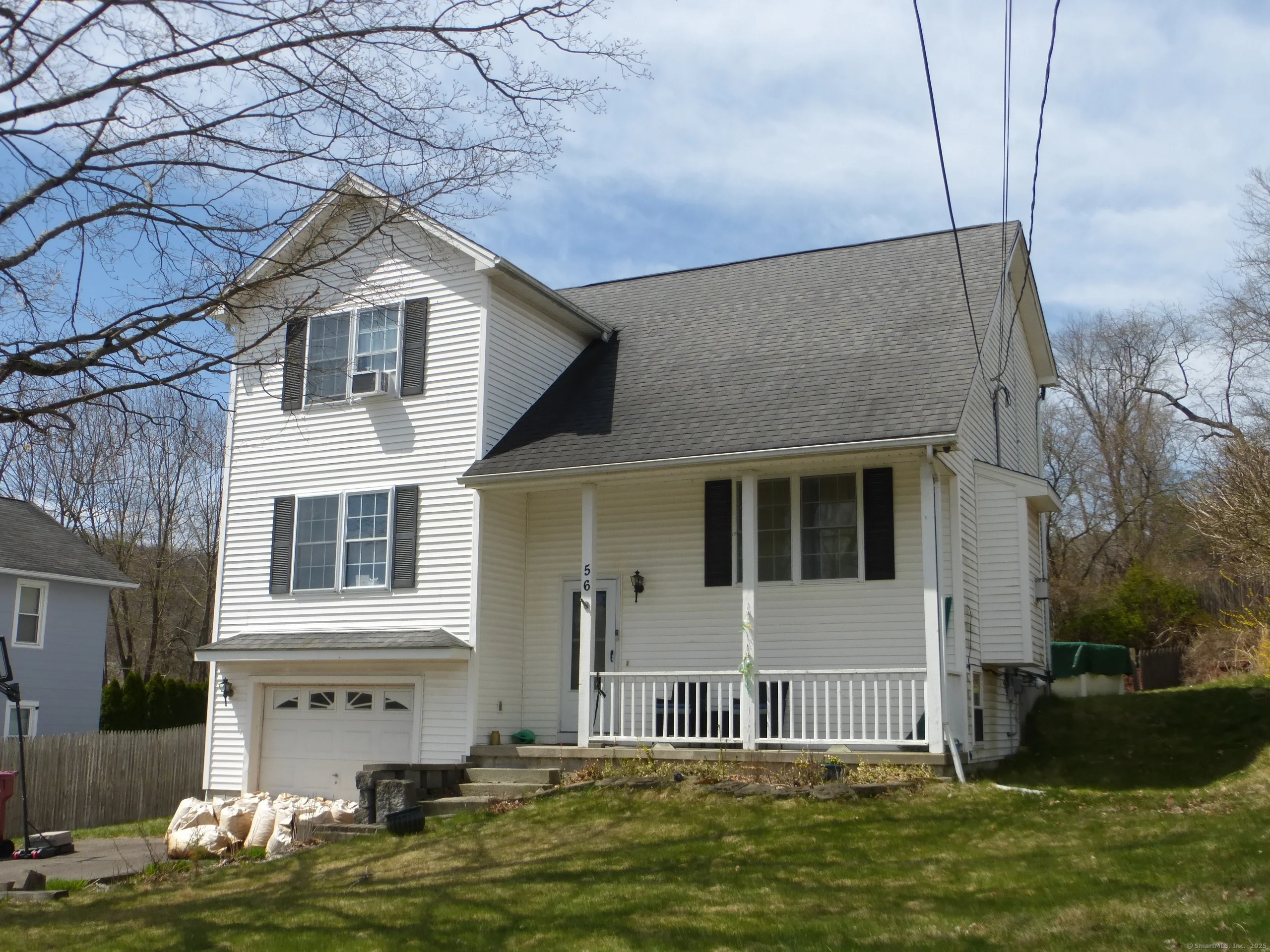 56 Hoadley Street, Naugatuck