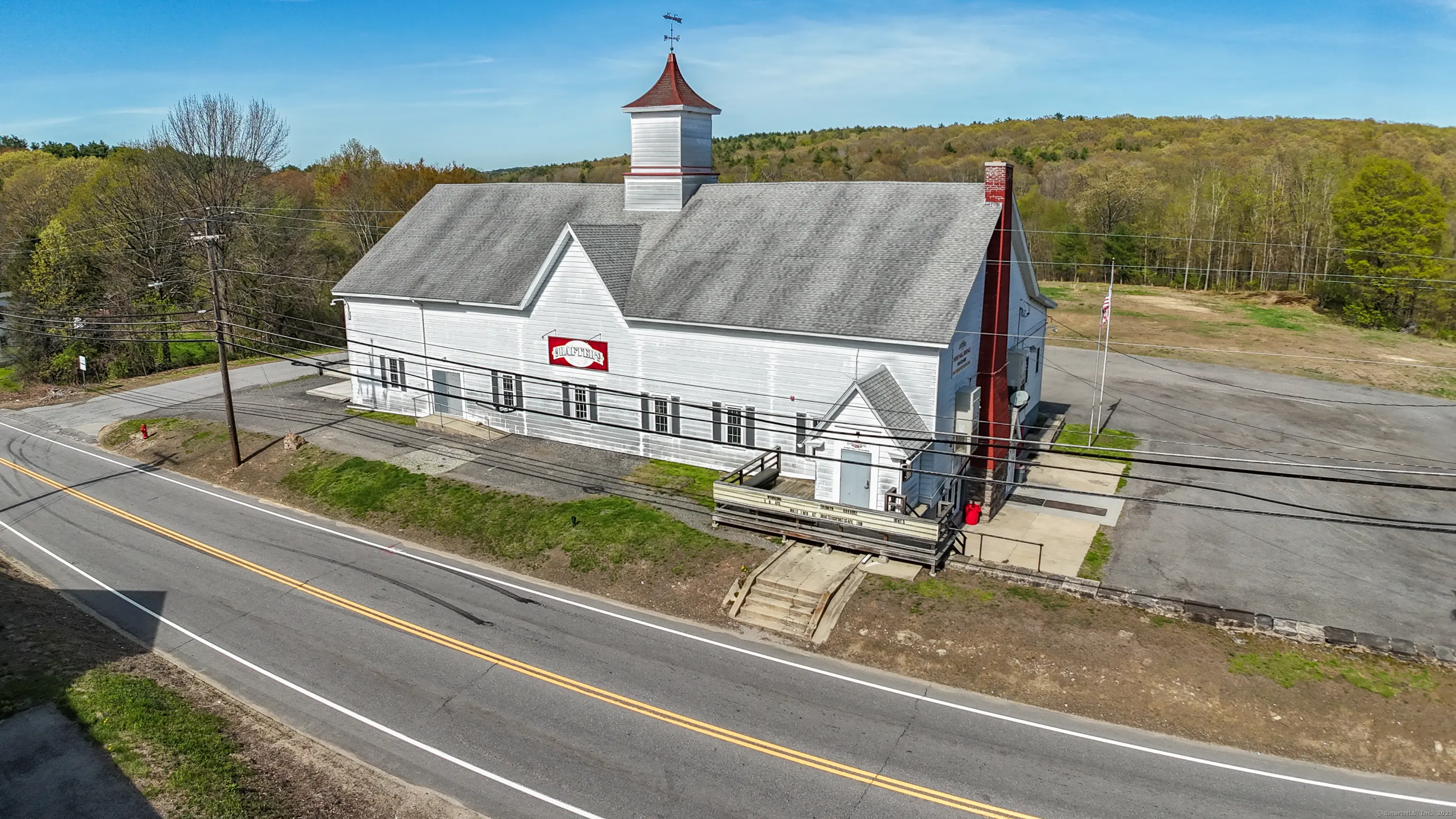 1017 Riverside Drive, Thompson