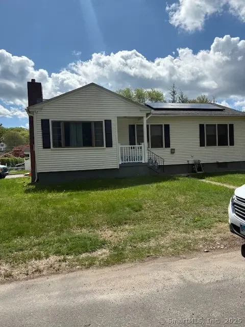 52 Glenbrook Avenue, Waterbury