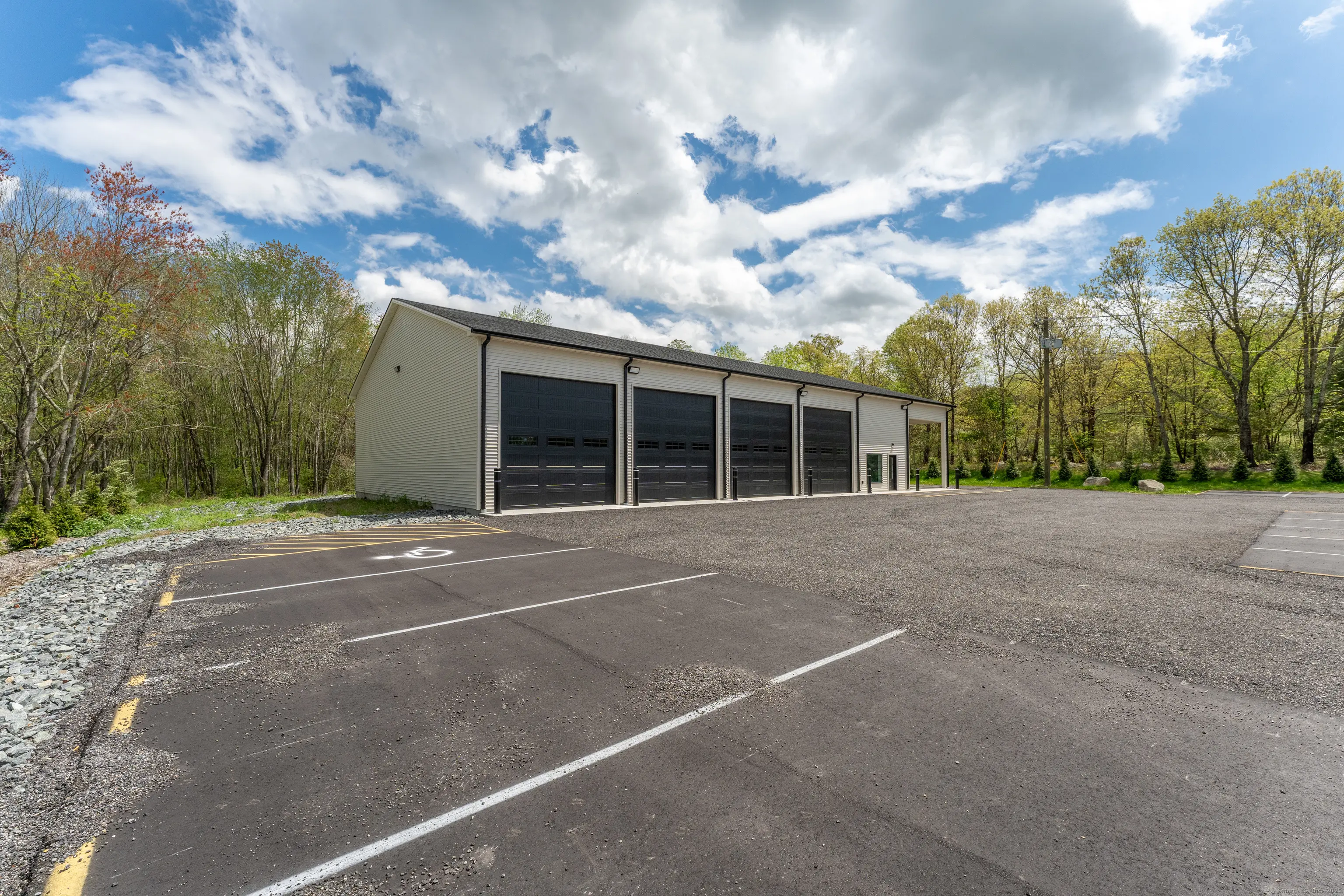 186 Norwich Road, Plainfield