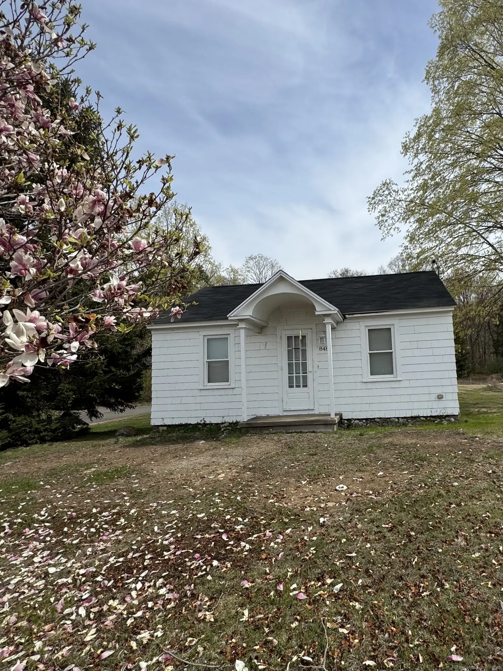 848 New Haven Road, Naugatuck