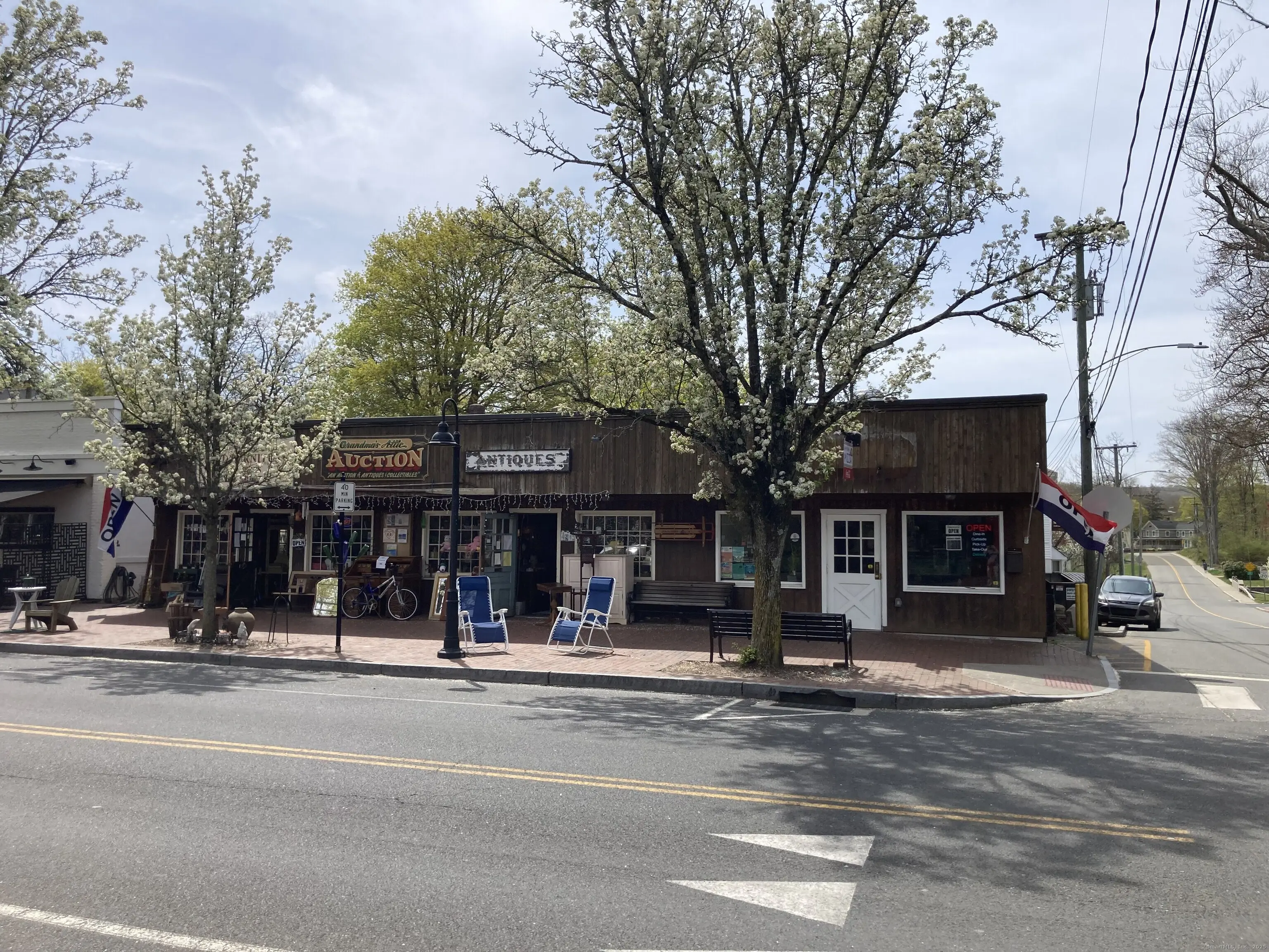 156 Main Street, Deep River