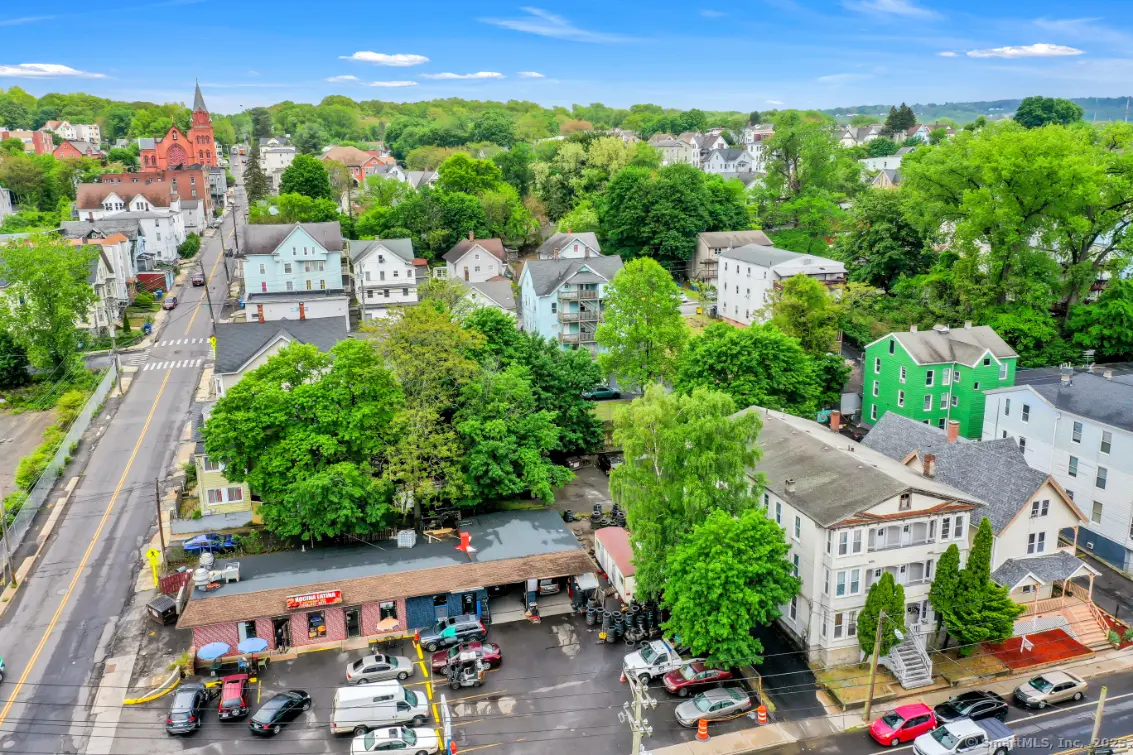 915 South Main Street, Waterbury