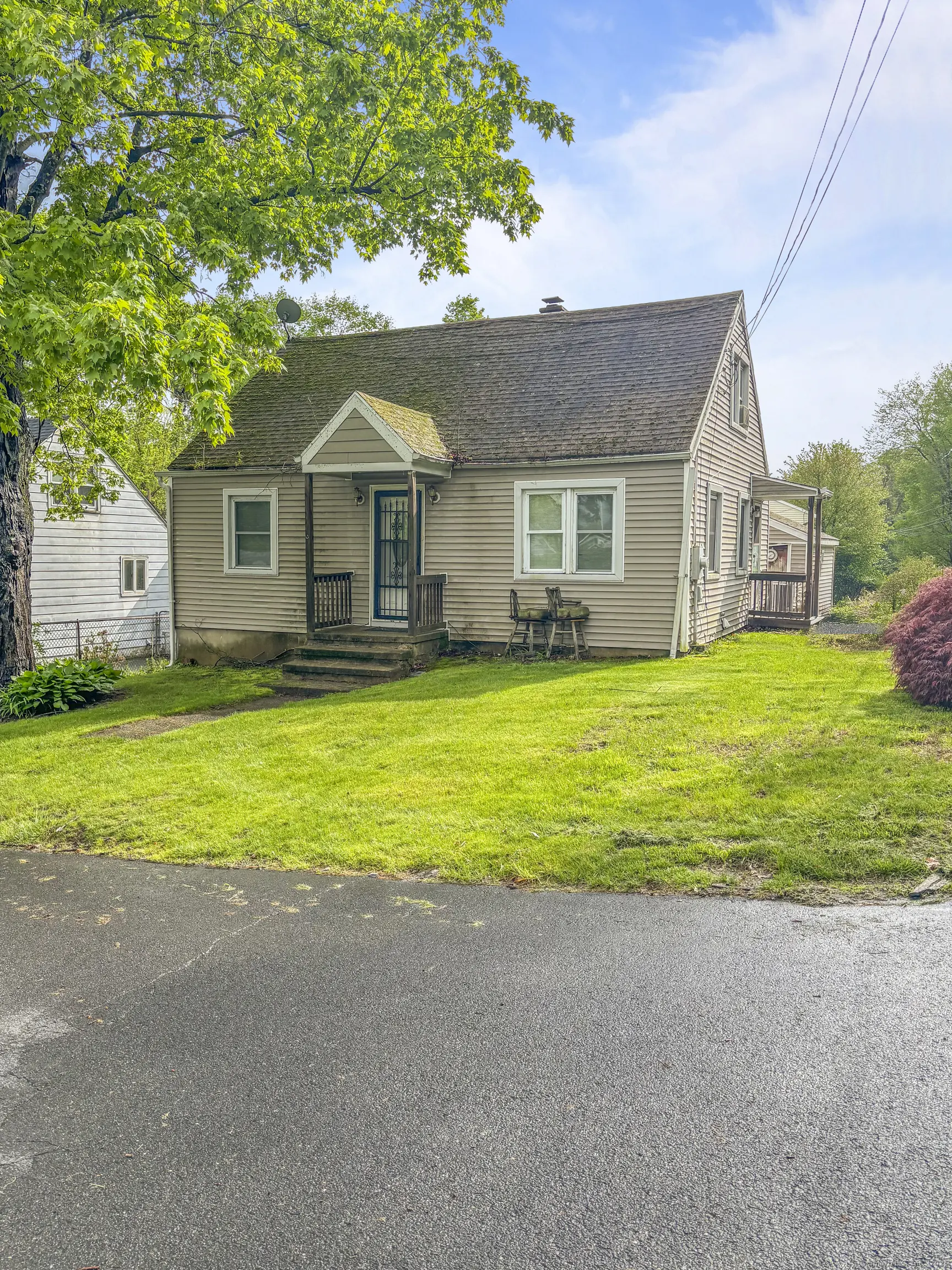6 Peach Street, Waterbury