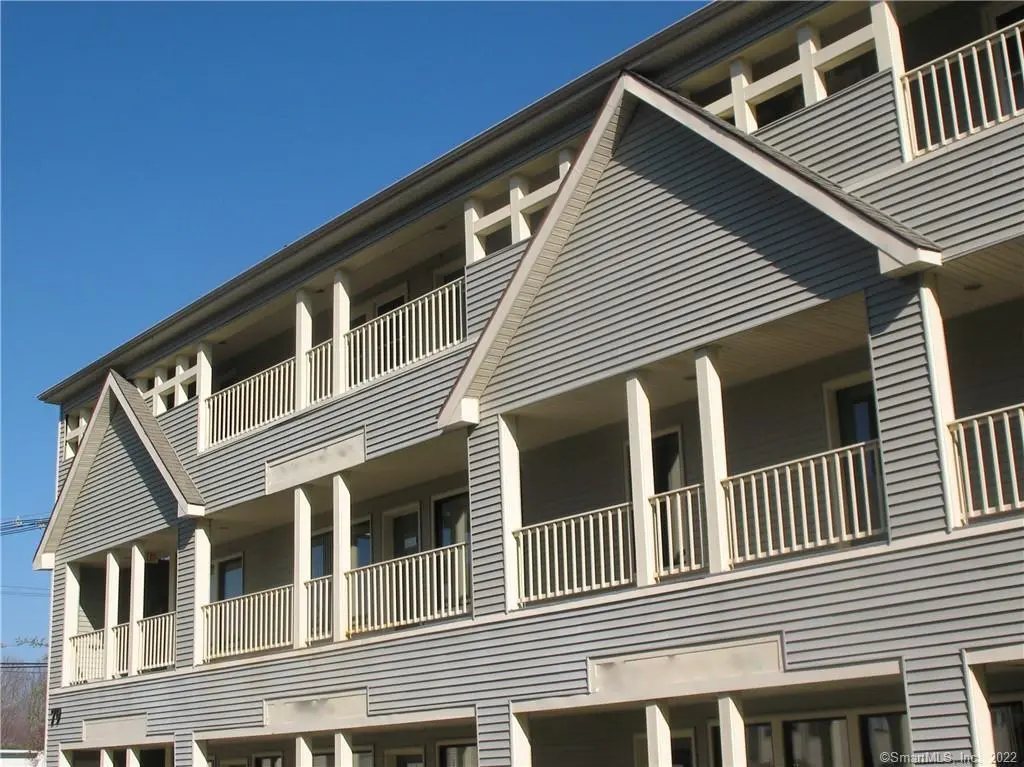 79 Danbury Road A8, Ridgefield