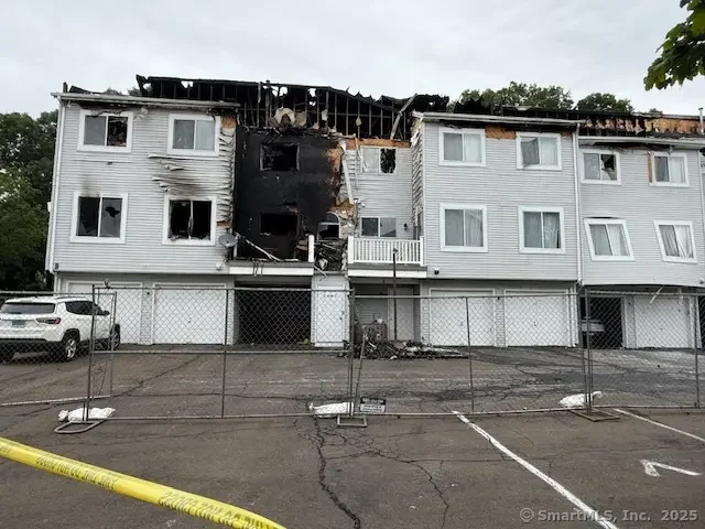 9 Staffordshire Commons Drive 9, Wallingford