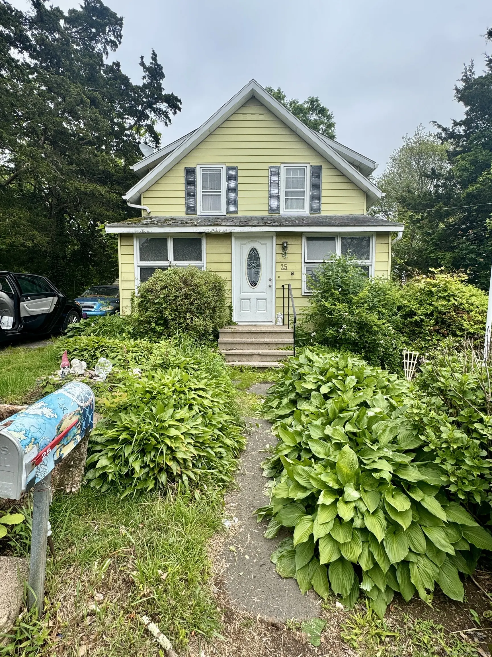 25 Vera Street, East Haven