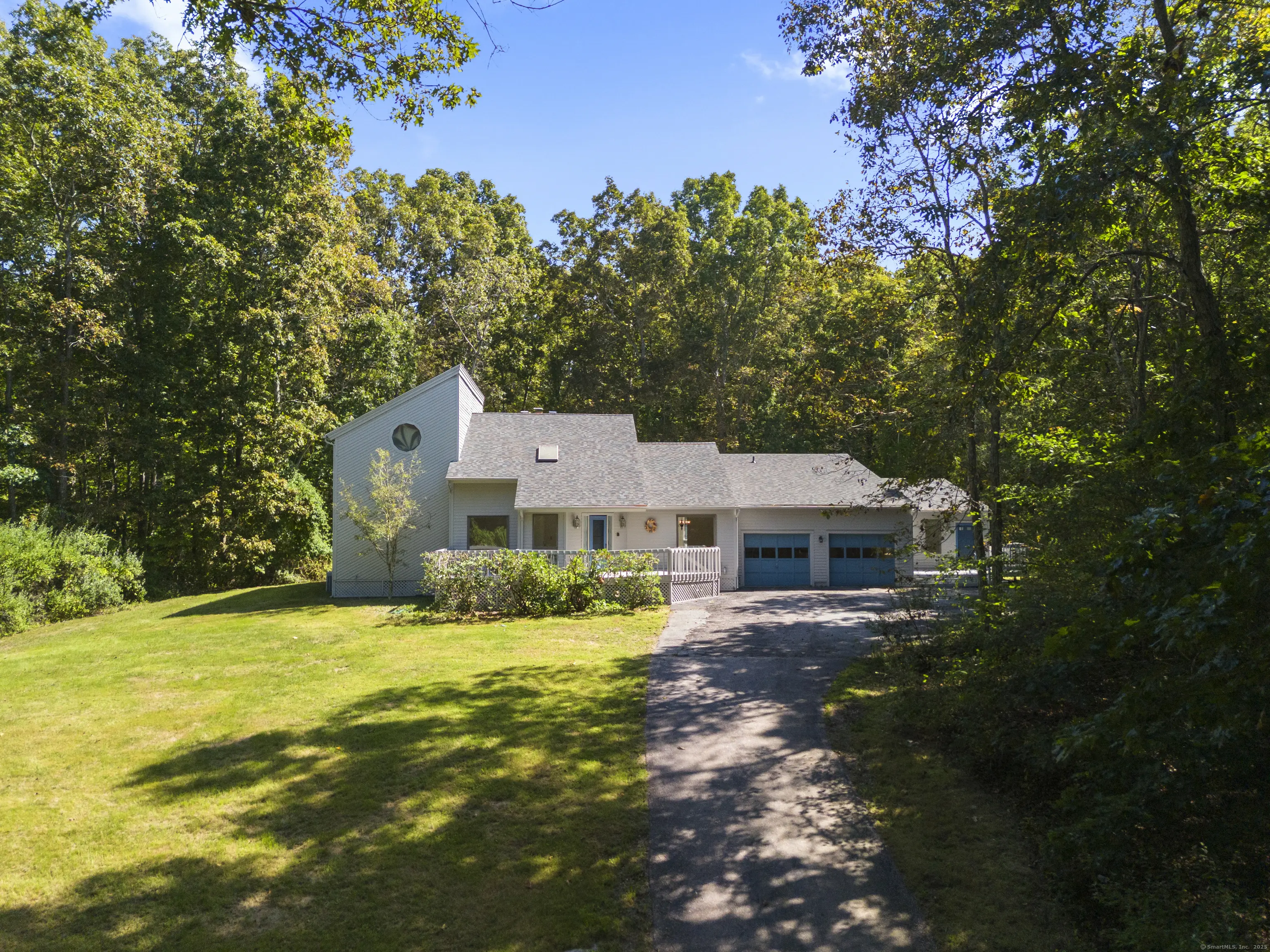 362 Lantern Hill Road, Stonington