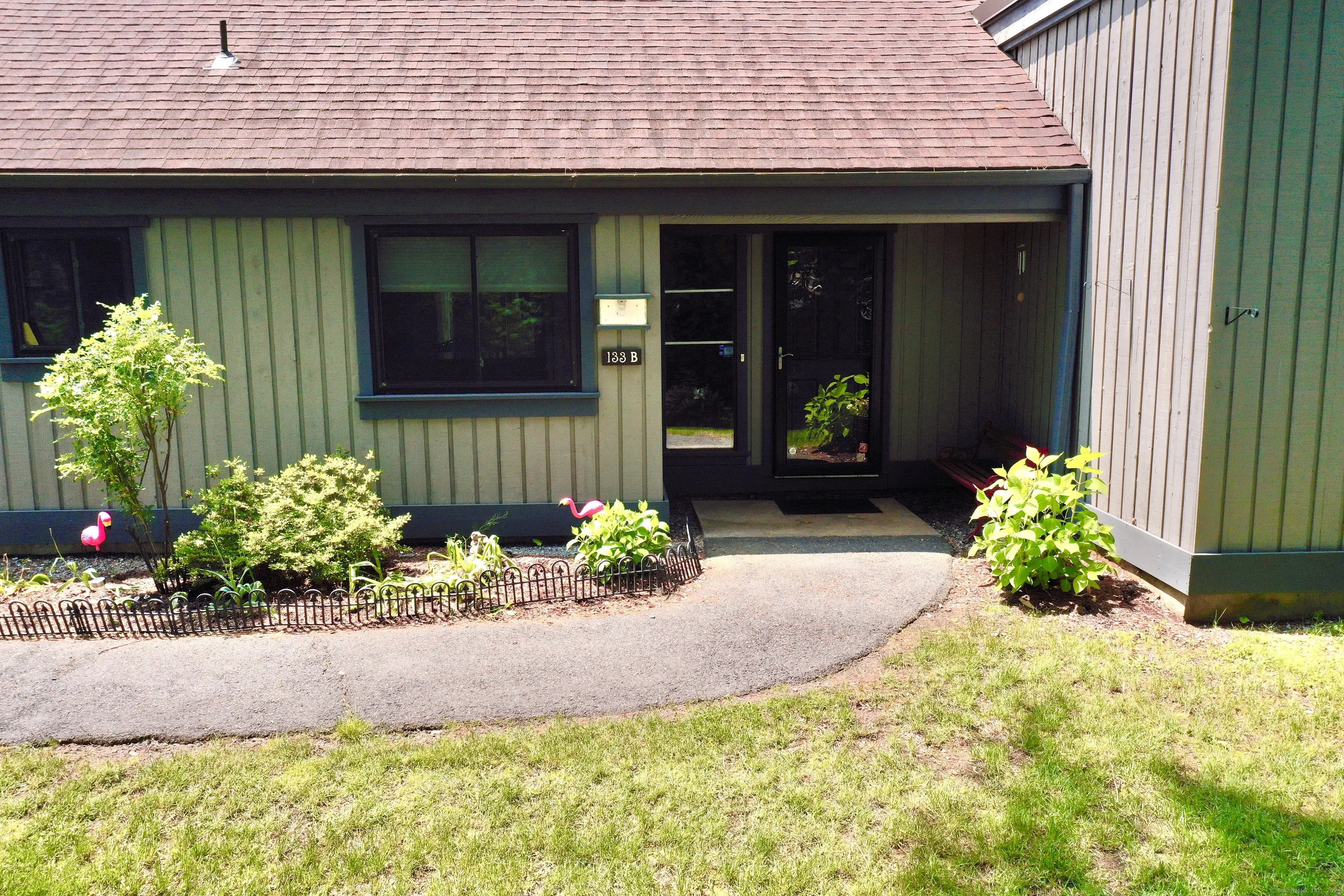 133 Heritage Village B, Southbury