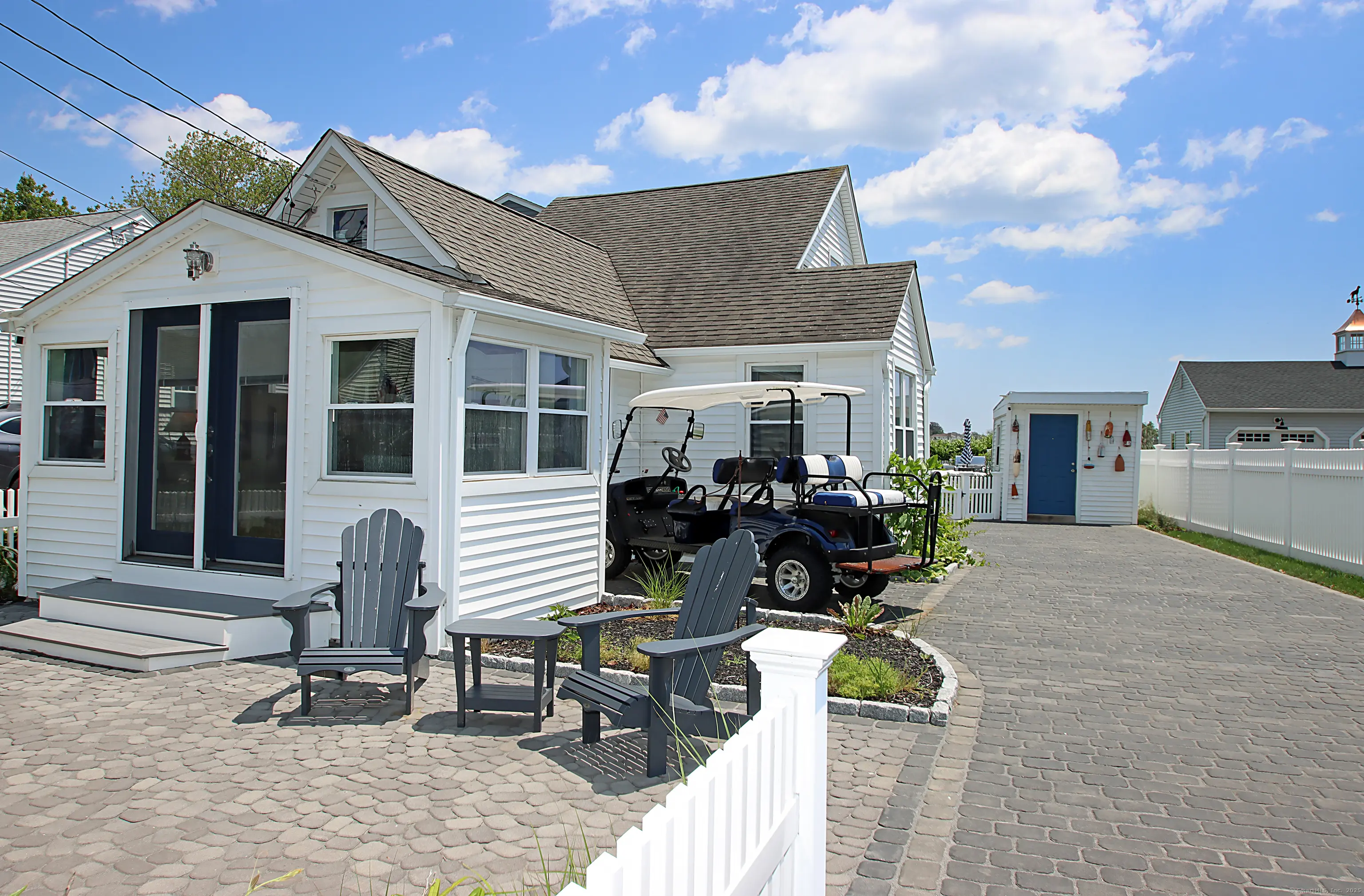 96 Chalker Beach Road, Old Saybrook