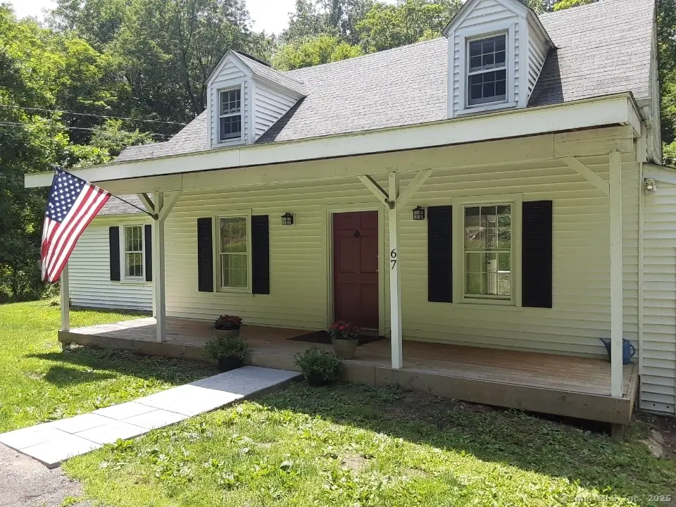 67 Hanover Road, Newtown