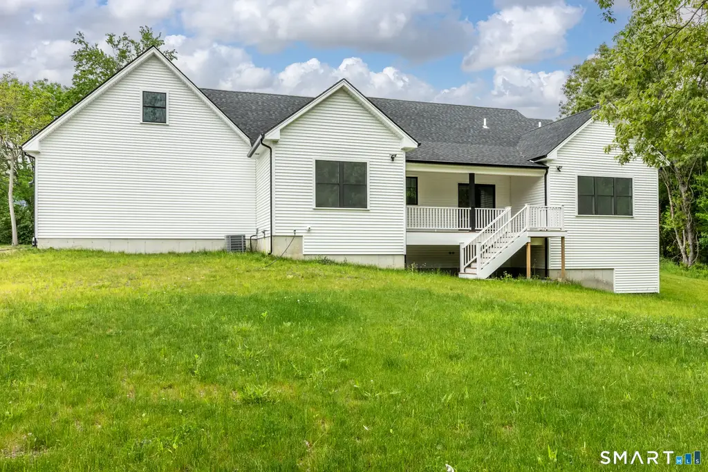 152 Stanavage Road, Colchester