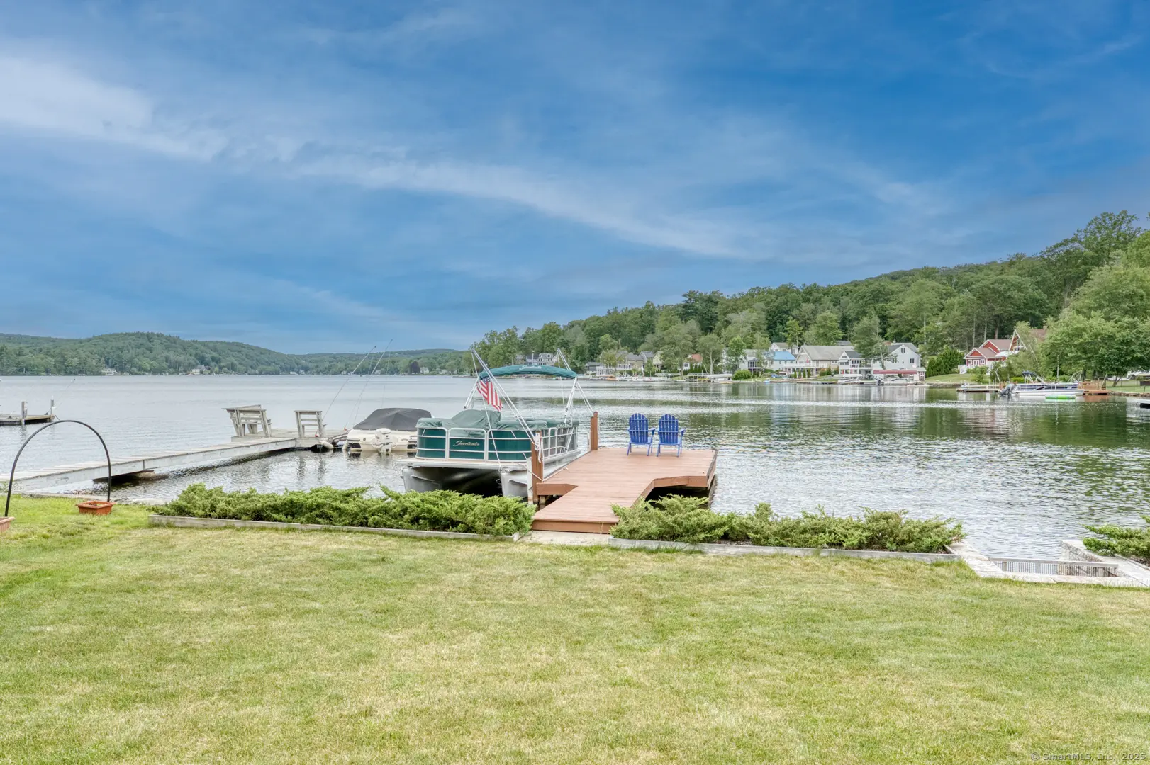 722 Lake Drive, Winchester