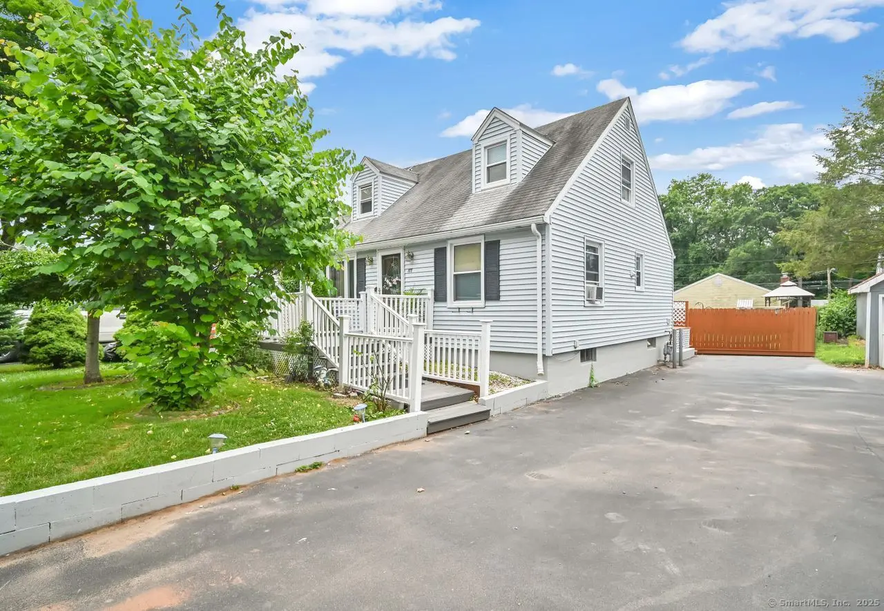 177 Parkview Street, Meriden