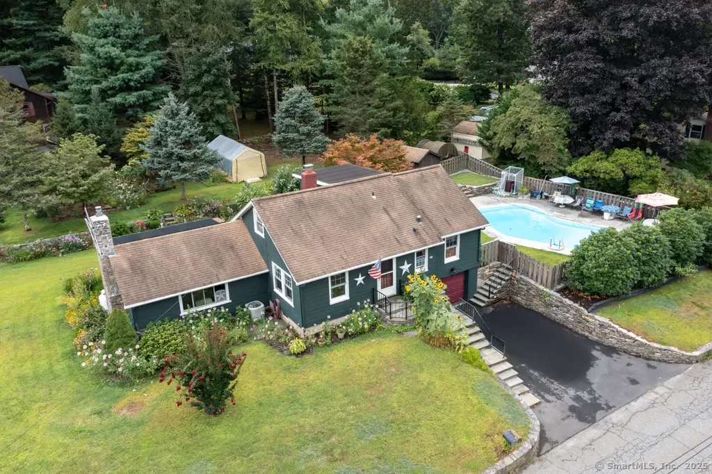 46 Hemlock Drive, Deep River