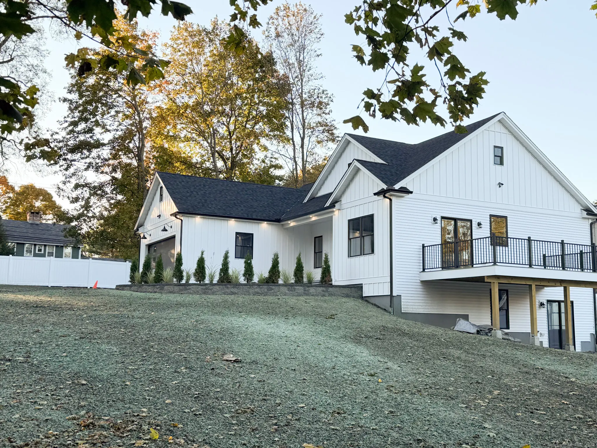 305 Lincoln Street, Berlin