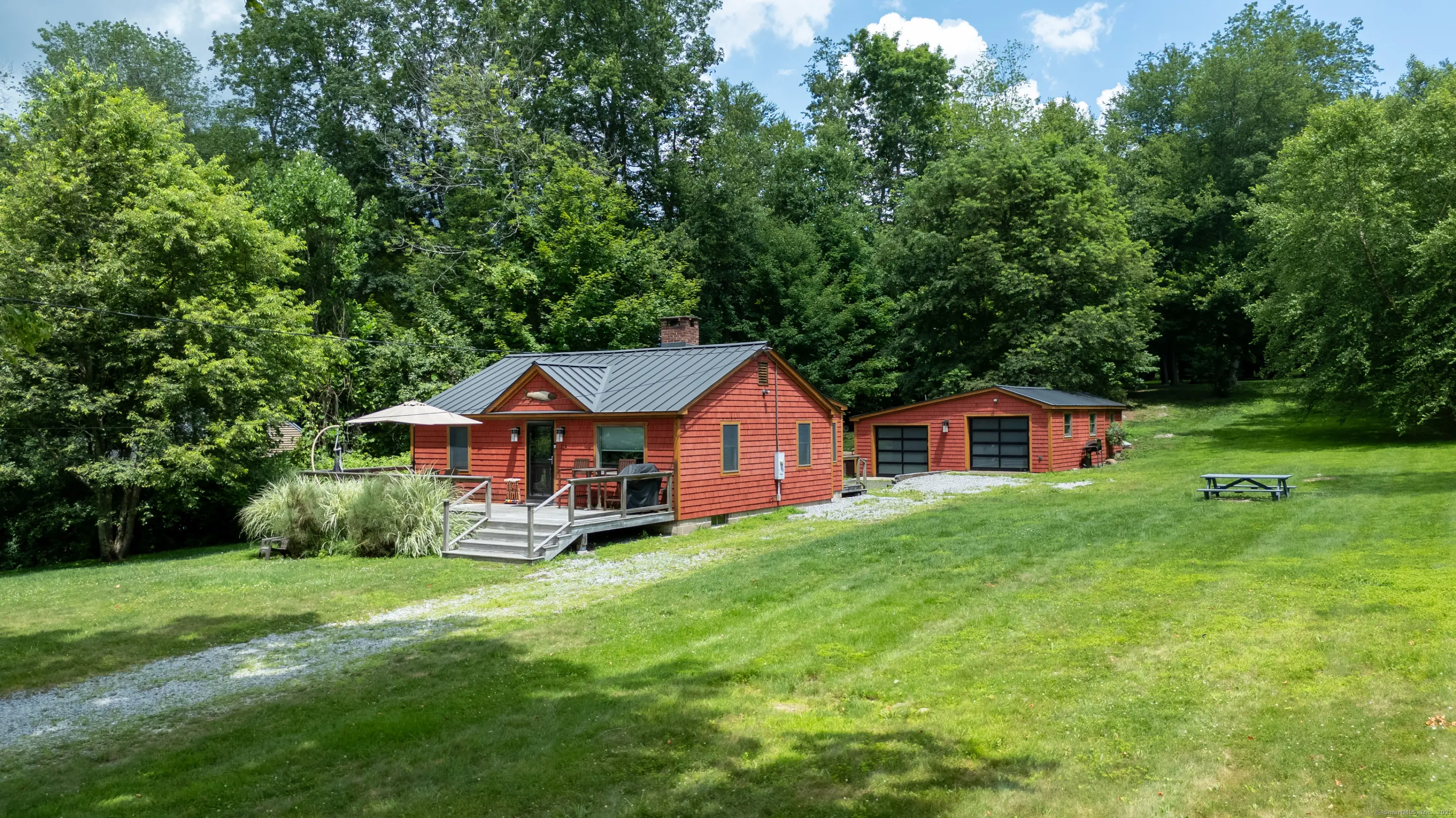 114 Lakeside Drive, East Haddam