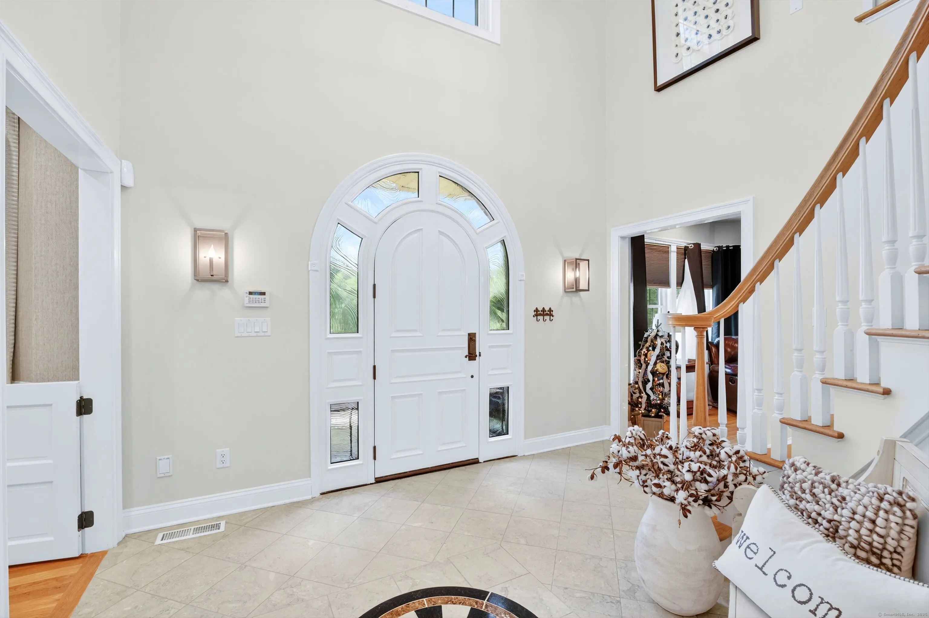 99 Carriage Lane, Roxbury