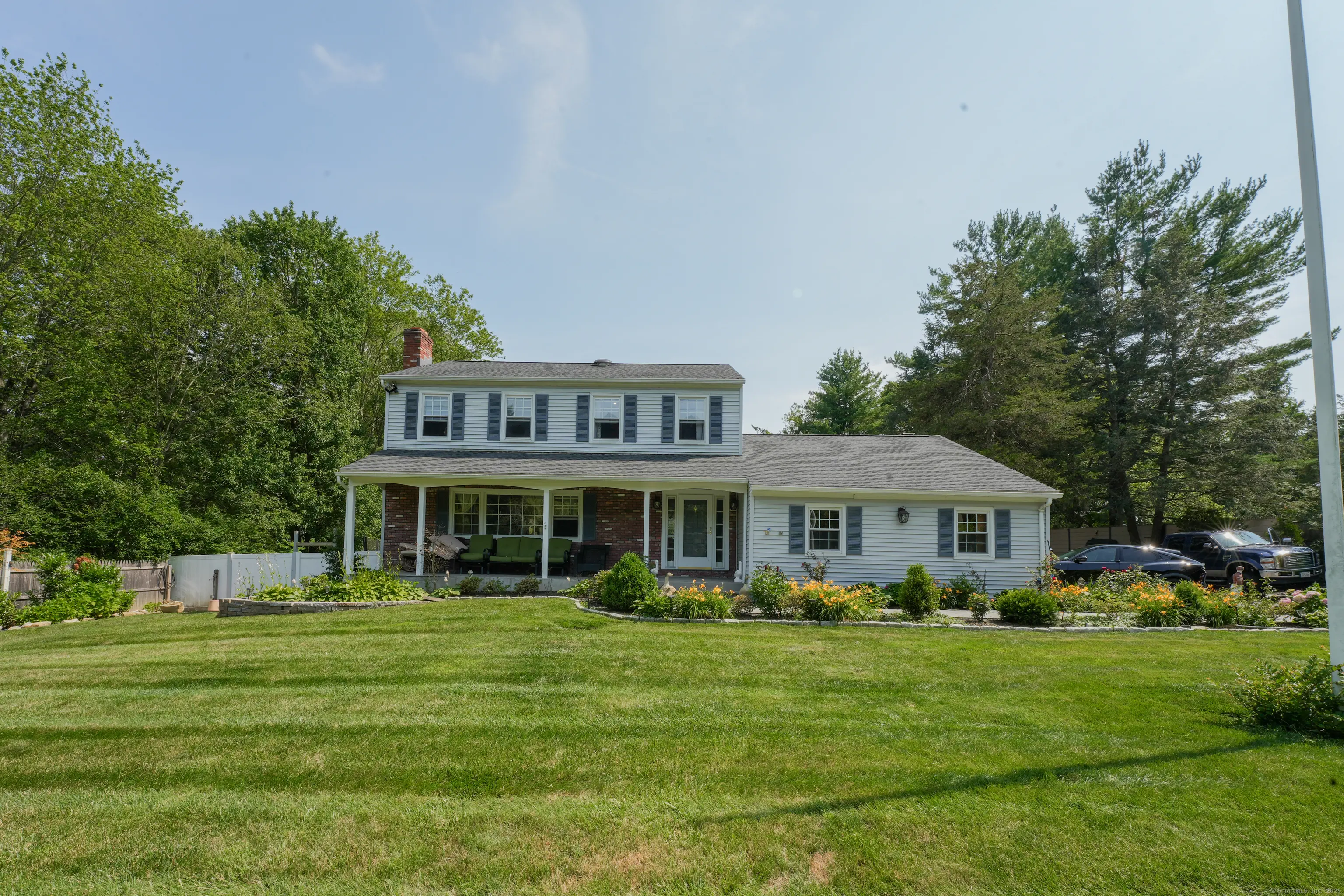 22 Standish Road, New Milford