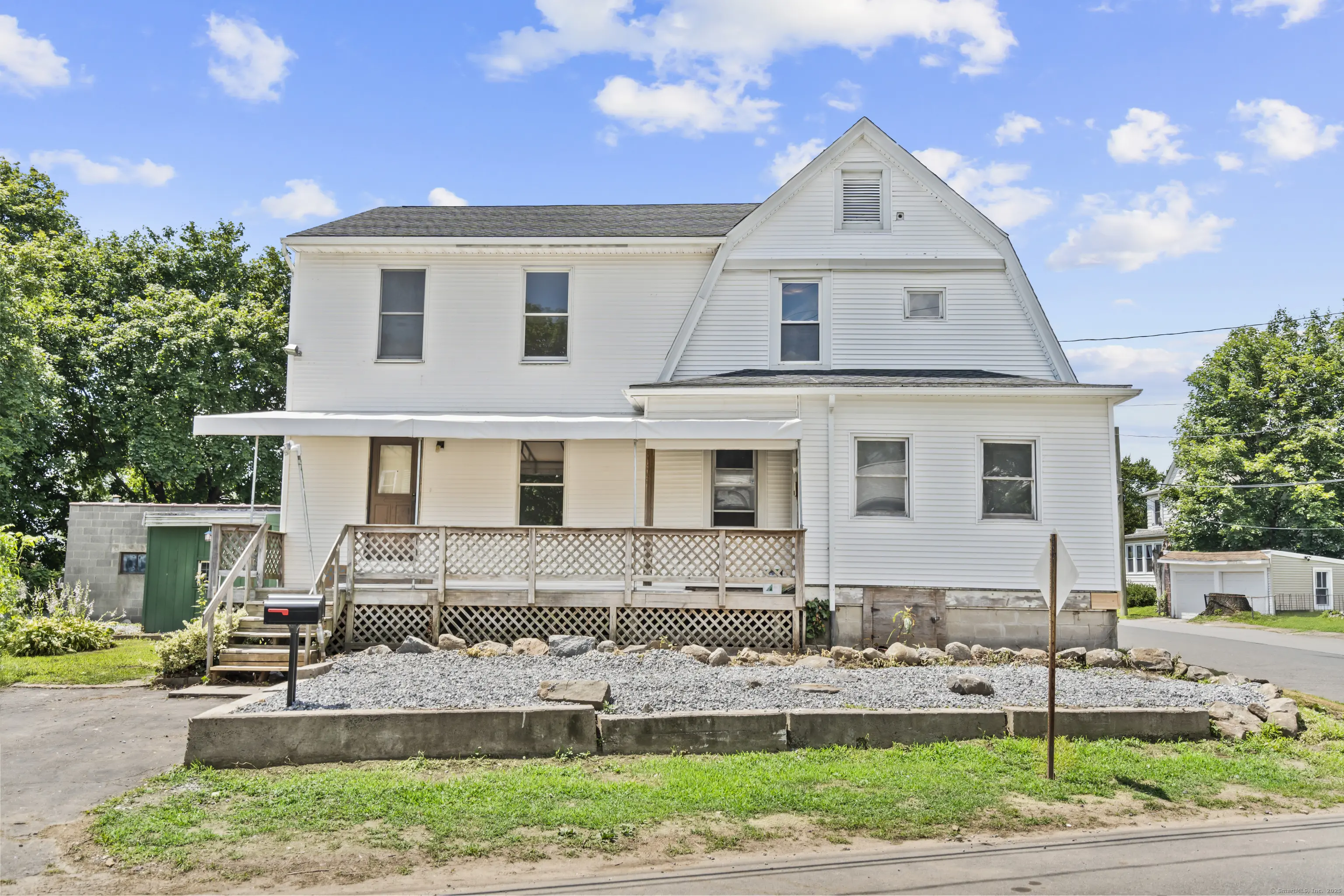 124 Geddes Terrace, Waterbury