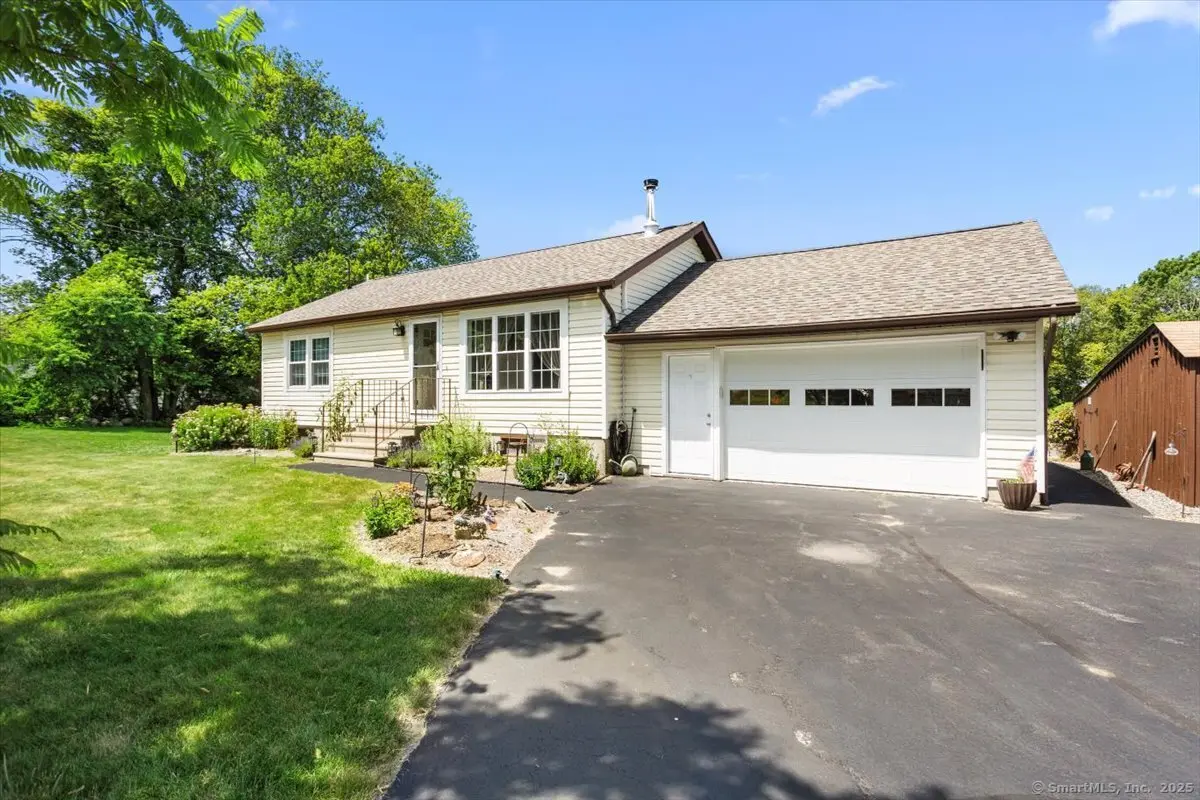 367 Pine Hill Road, Sterling