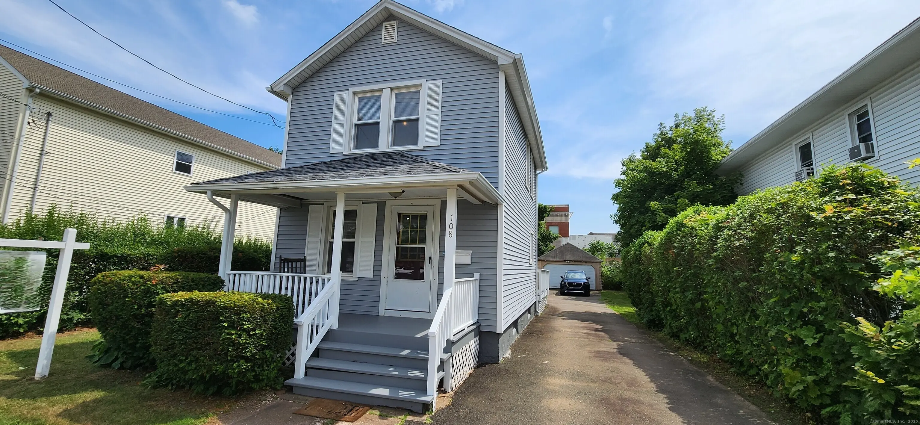 108 School Street, Hamden