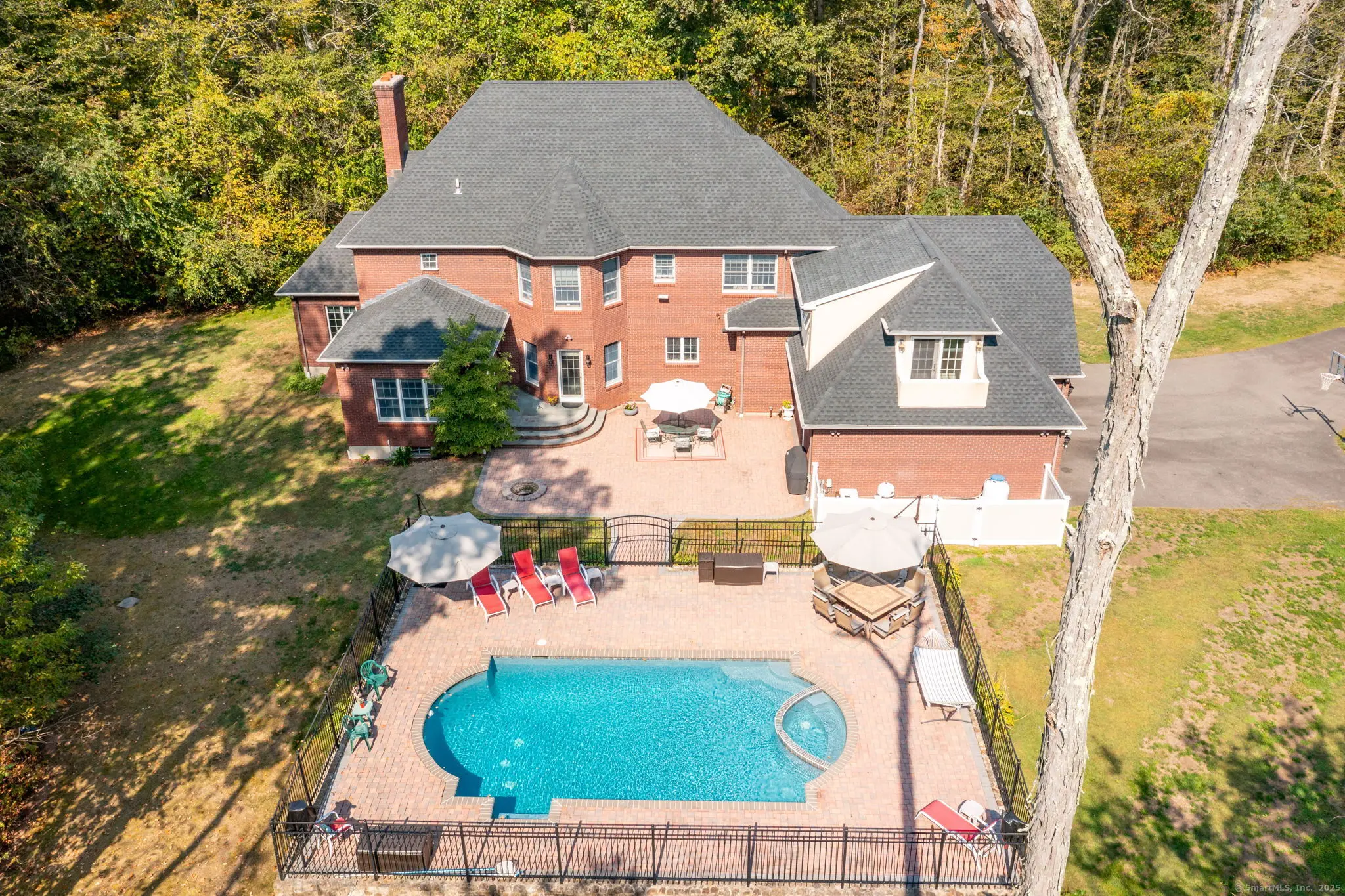 126 Cooke Road, Wallingford