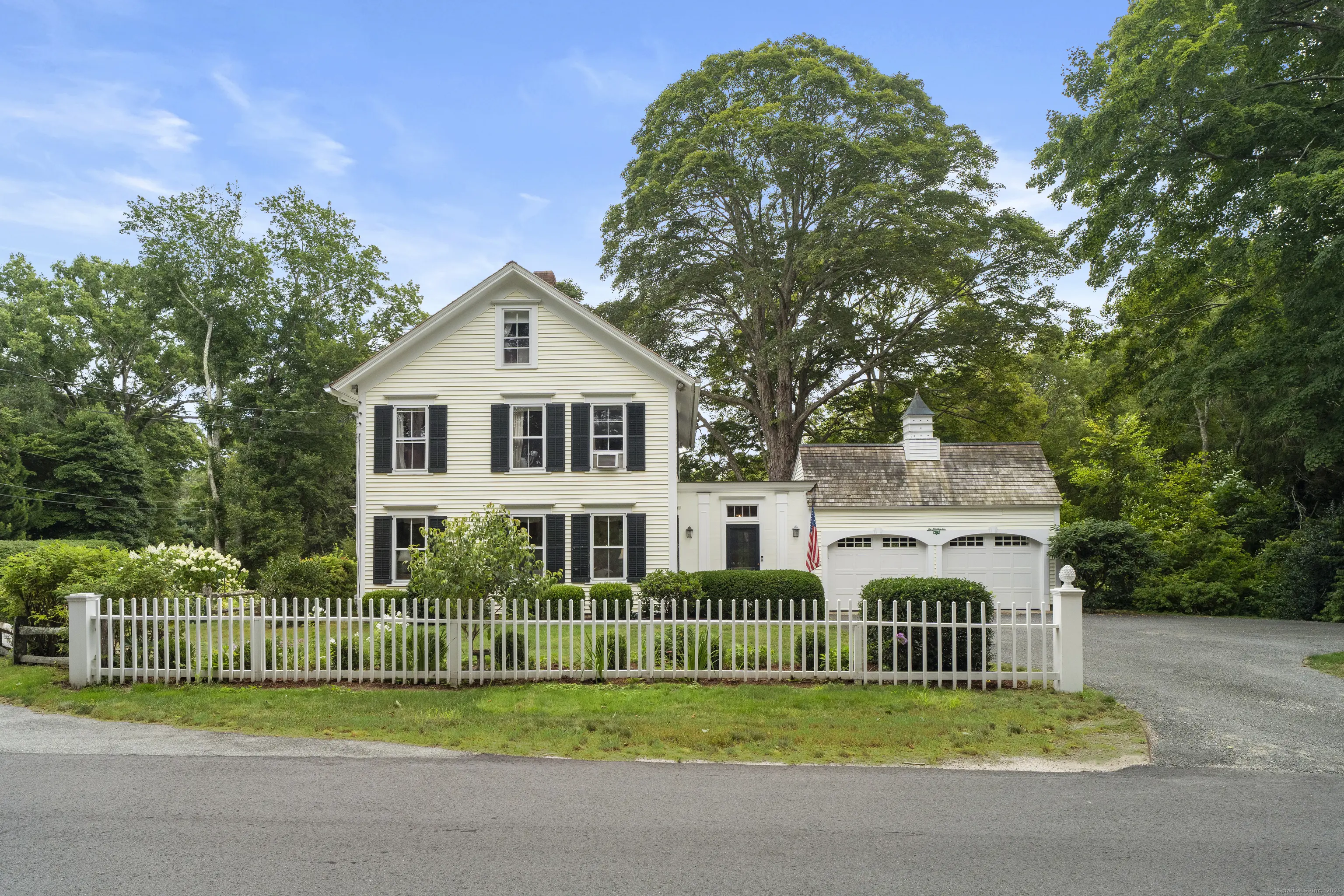 33 Sill Lane, Old Lyme