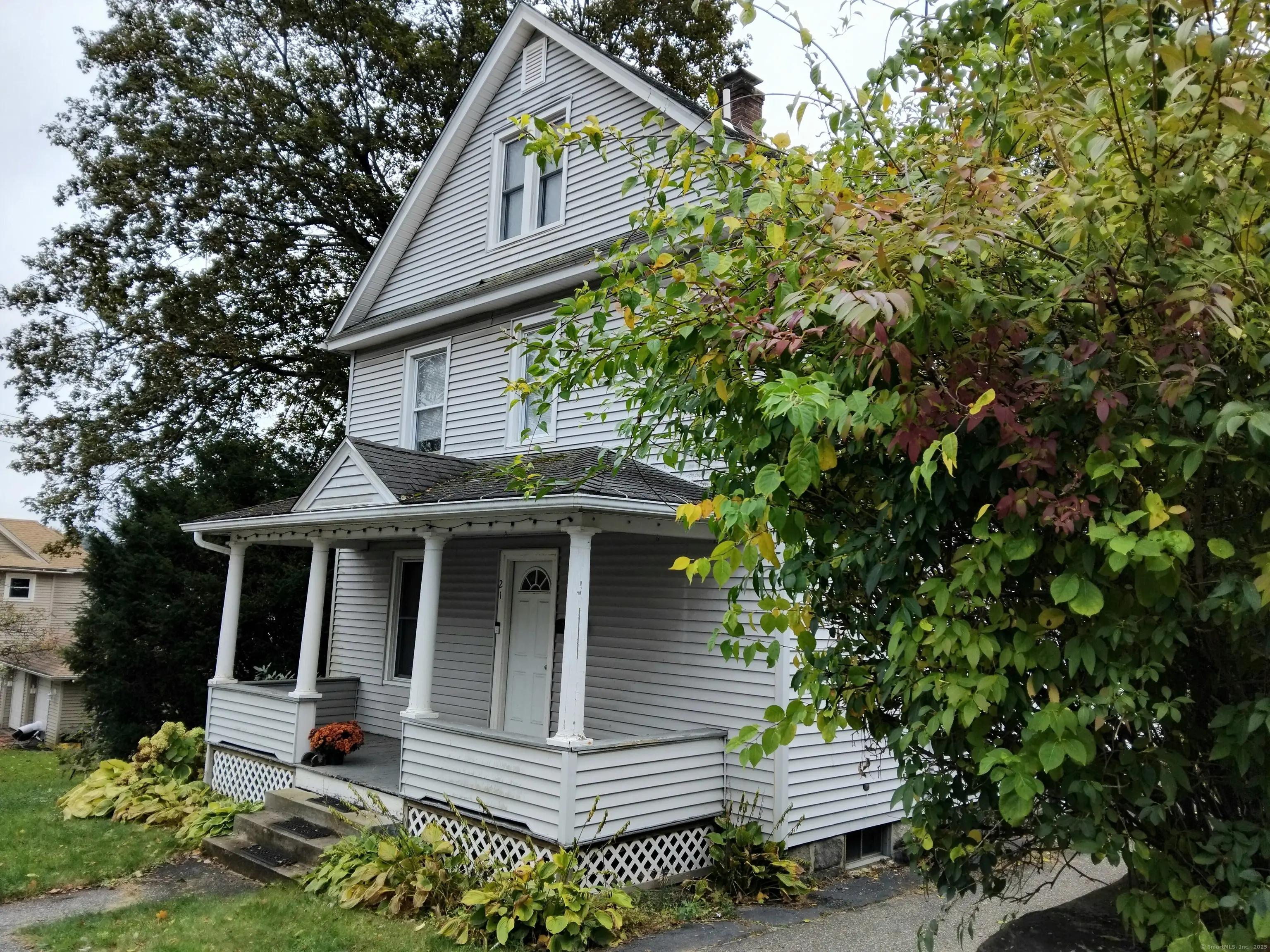 21 Roosevelt Avenue, Torrington