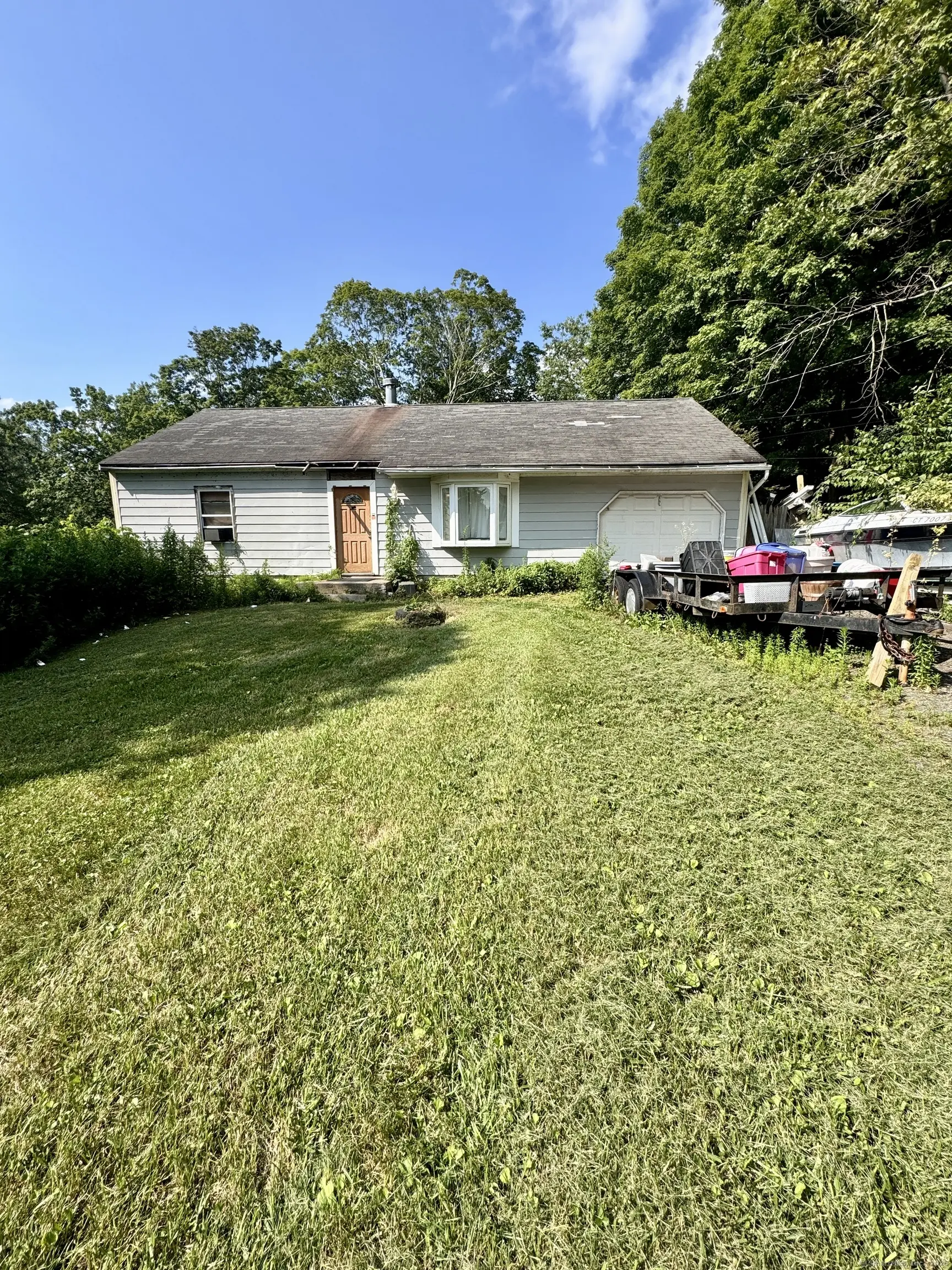 7 Mount Tom Road, New Milford