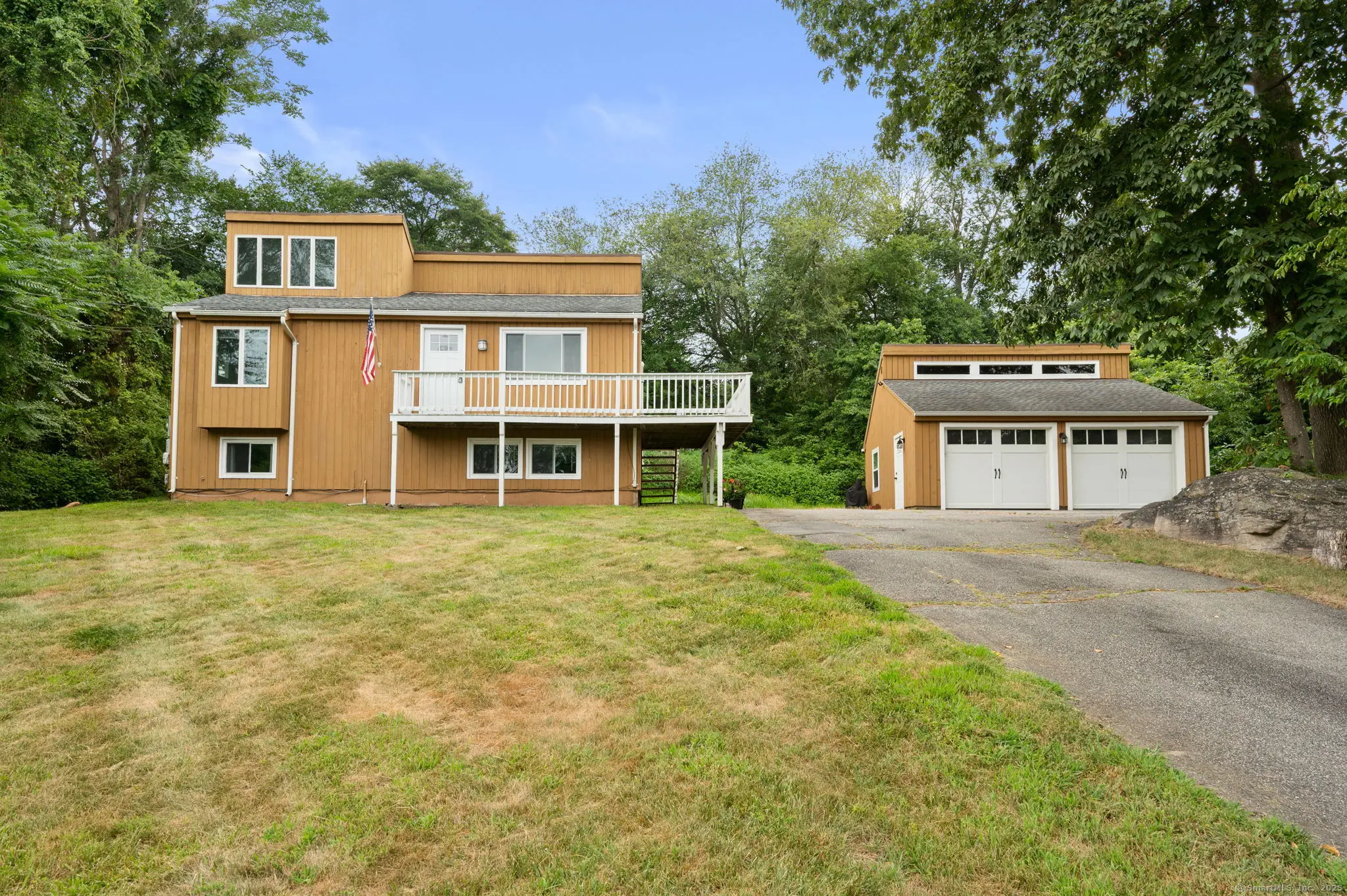 7 Tamarack Drive, Clinton