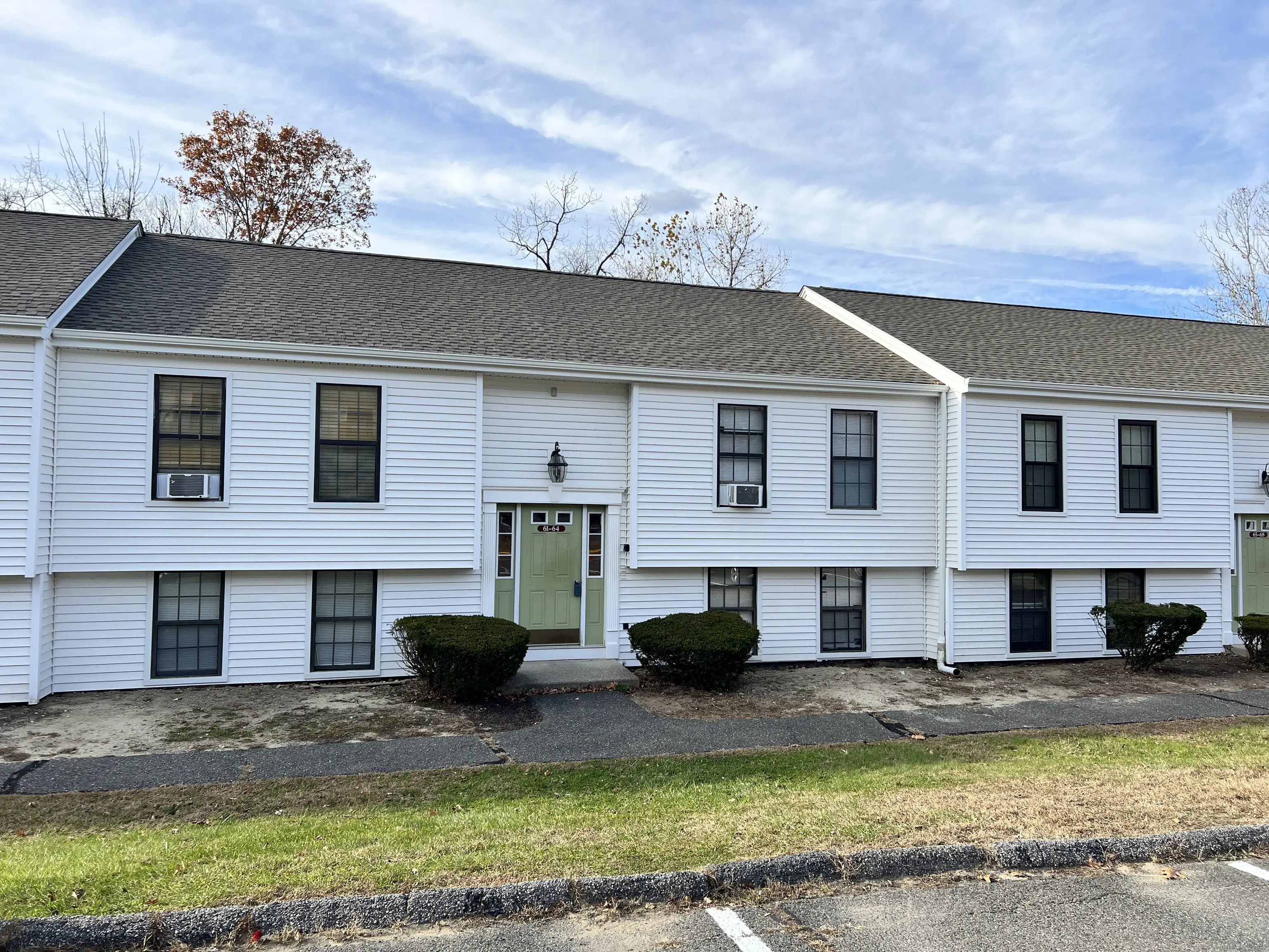 61 Aspetuck Village 61, New Milford