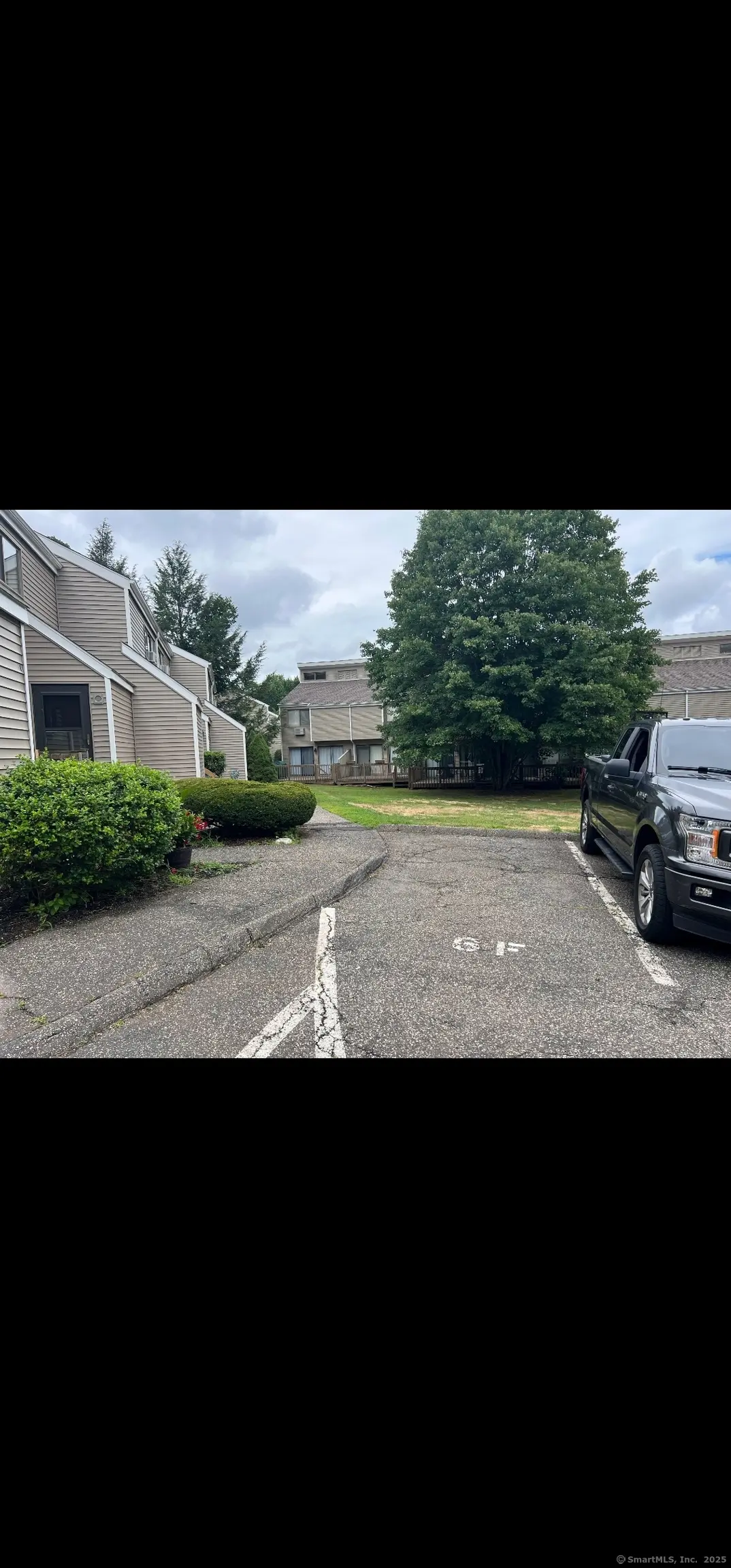 51 Brook Street Apt 6a, Naugatuck