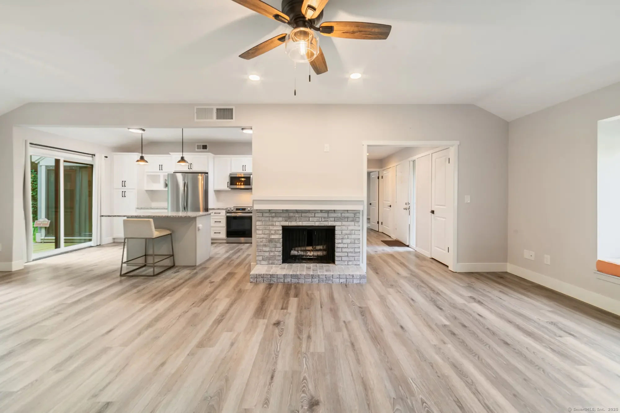 510 Heritage Village B, Southbury