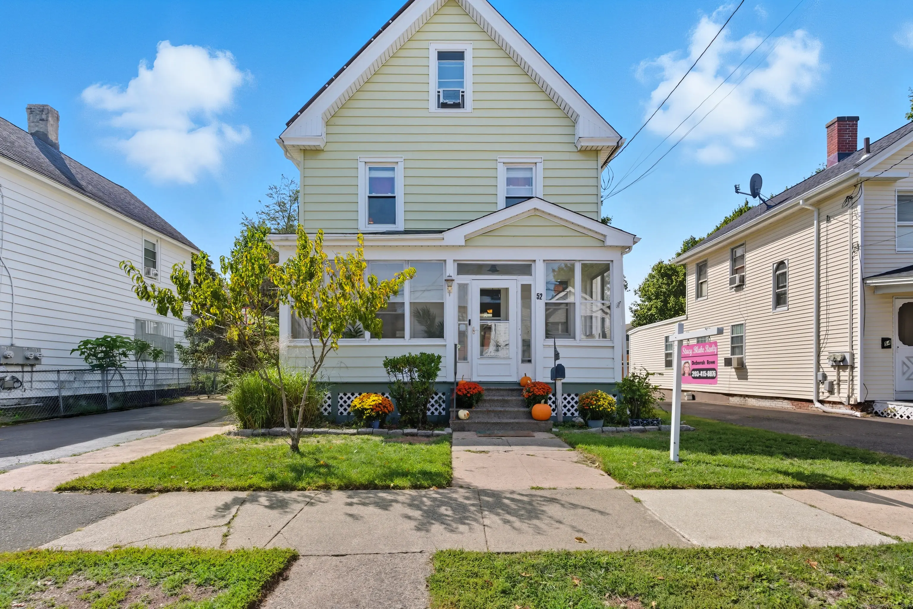 52 Fourth Avenue, West Haven