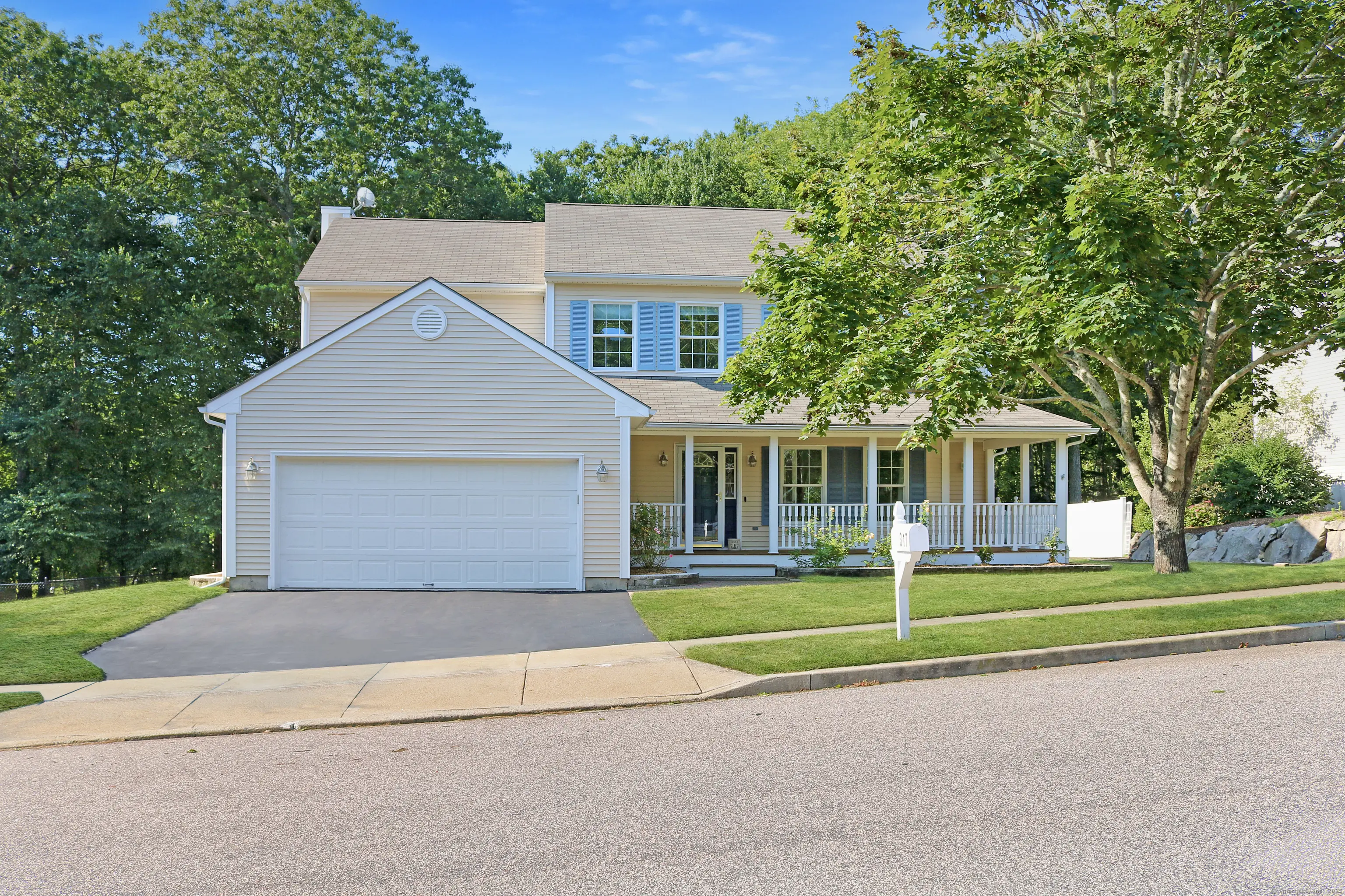 317 Heather Glen Lane, Groton