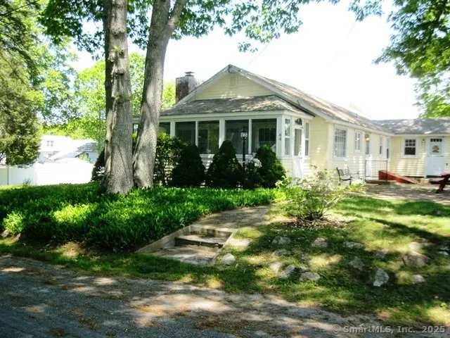 64 Washington Avenue, Old Lyme