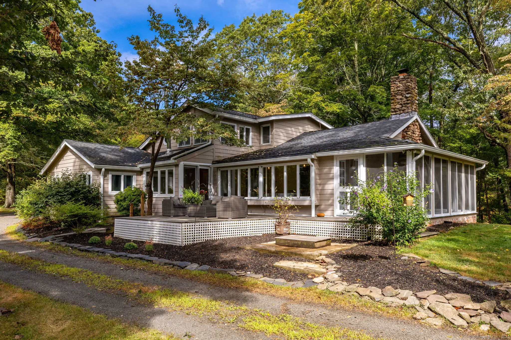 154 Wilburs Lane, Guilford