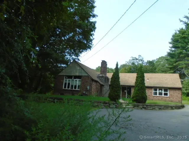 25 Plymouth Road, Harwinton