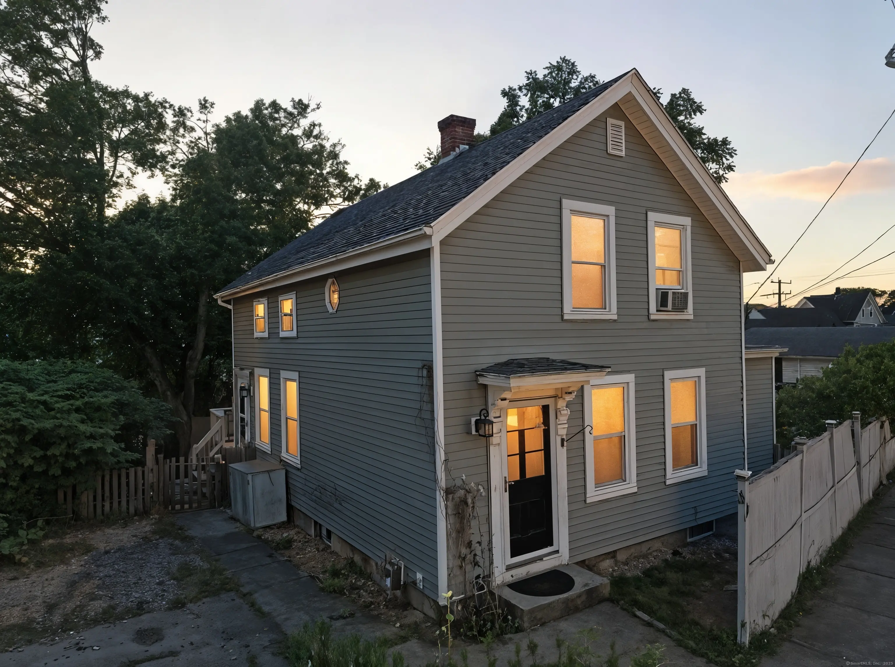 7 Stillman Avenue, Stonington