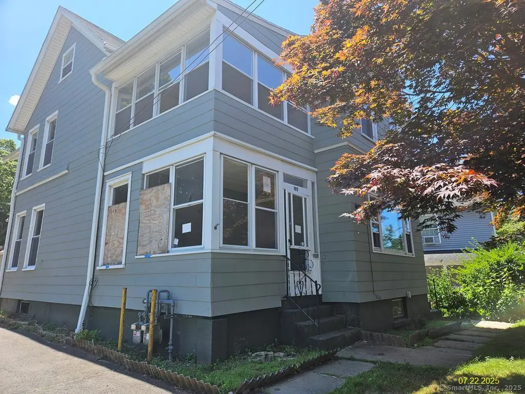 195 Liberty Street, Middletown